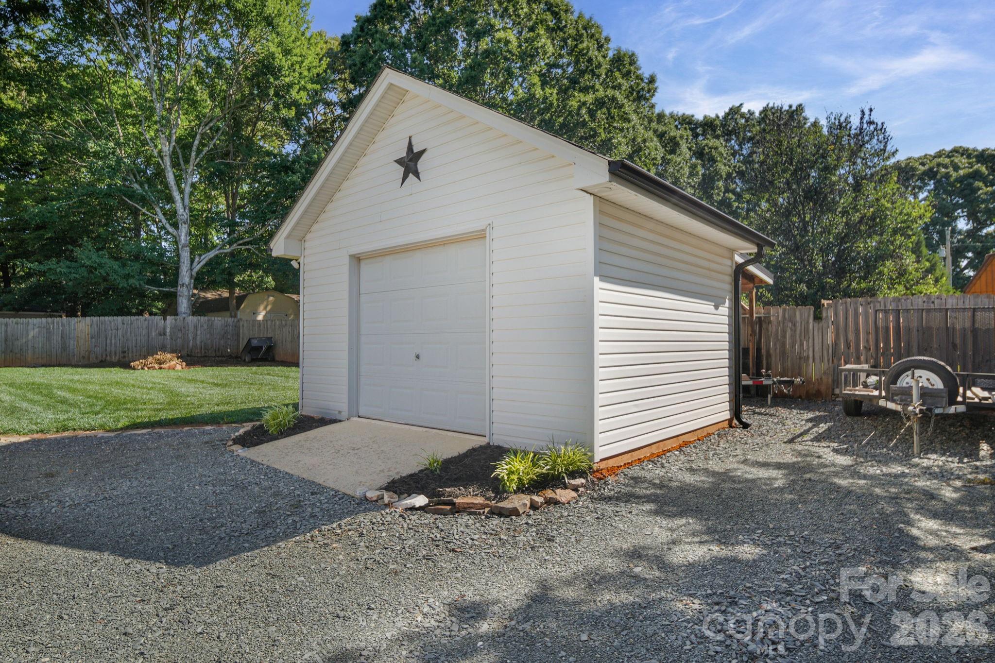 3804 Secrest Shortcut Road — Monroe