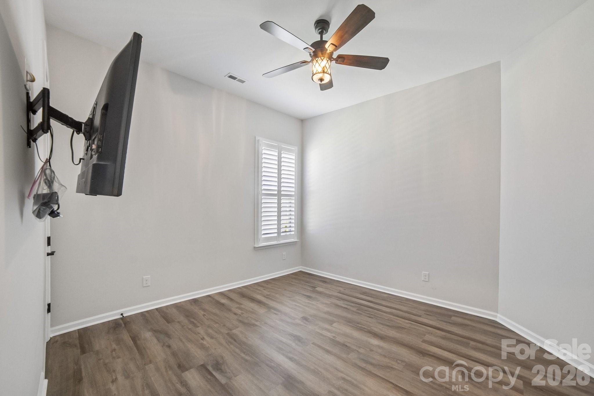 8096 Woodline Lane — Denver