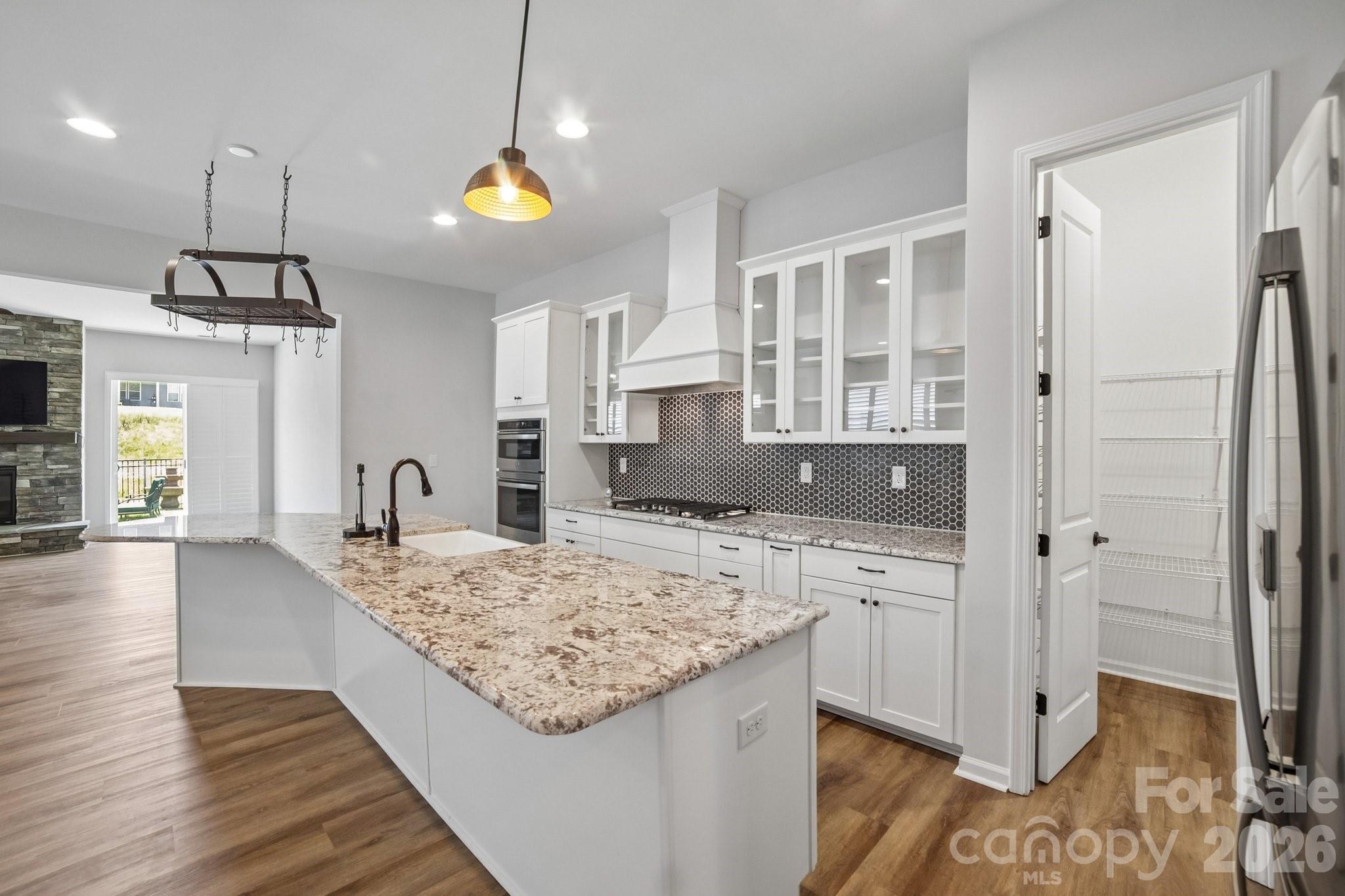 8096 Woodline Lane — Denver