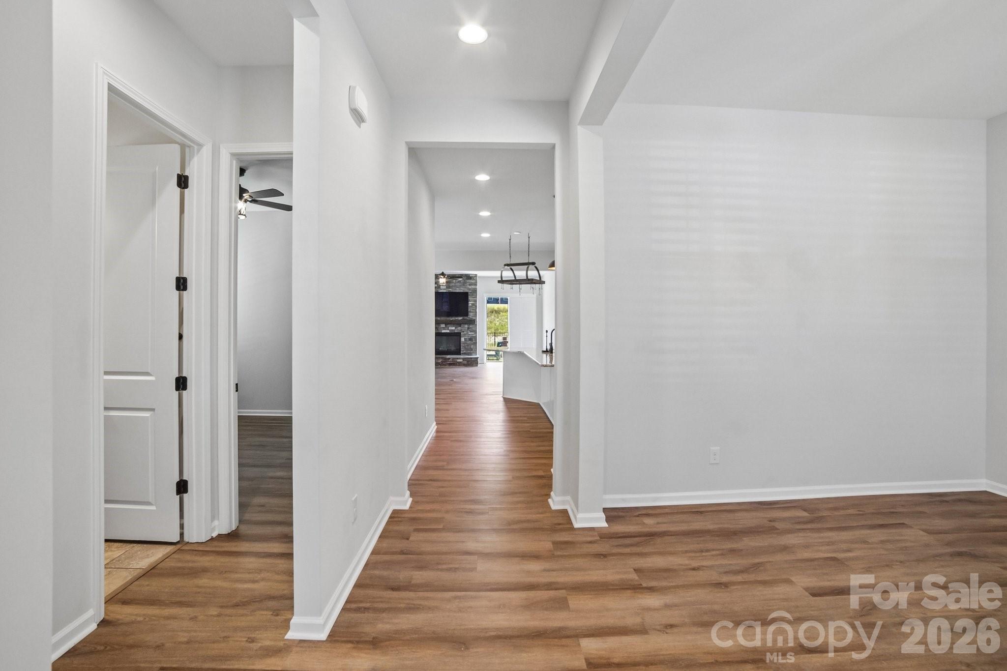 8096 Woodline Lane — Denver