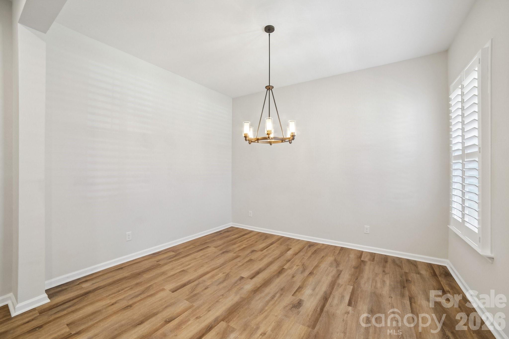 8096 Woodline Lane — Denver