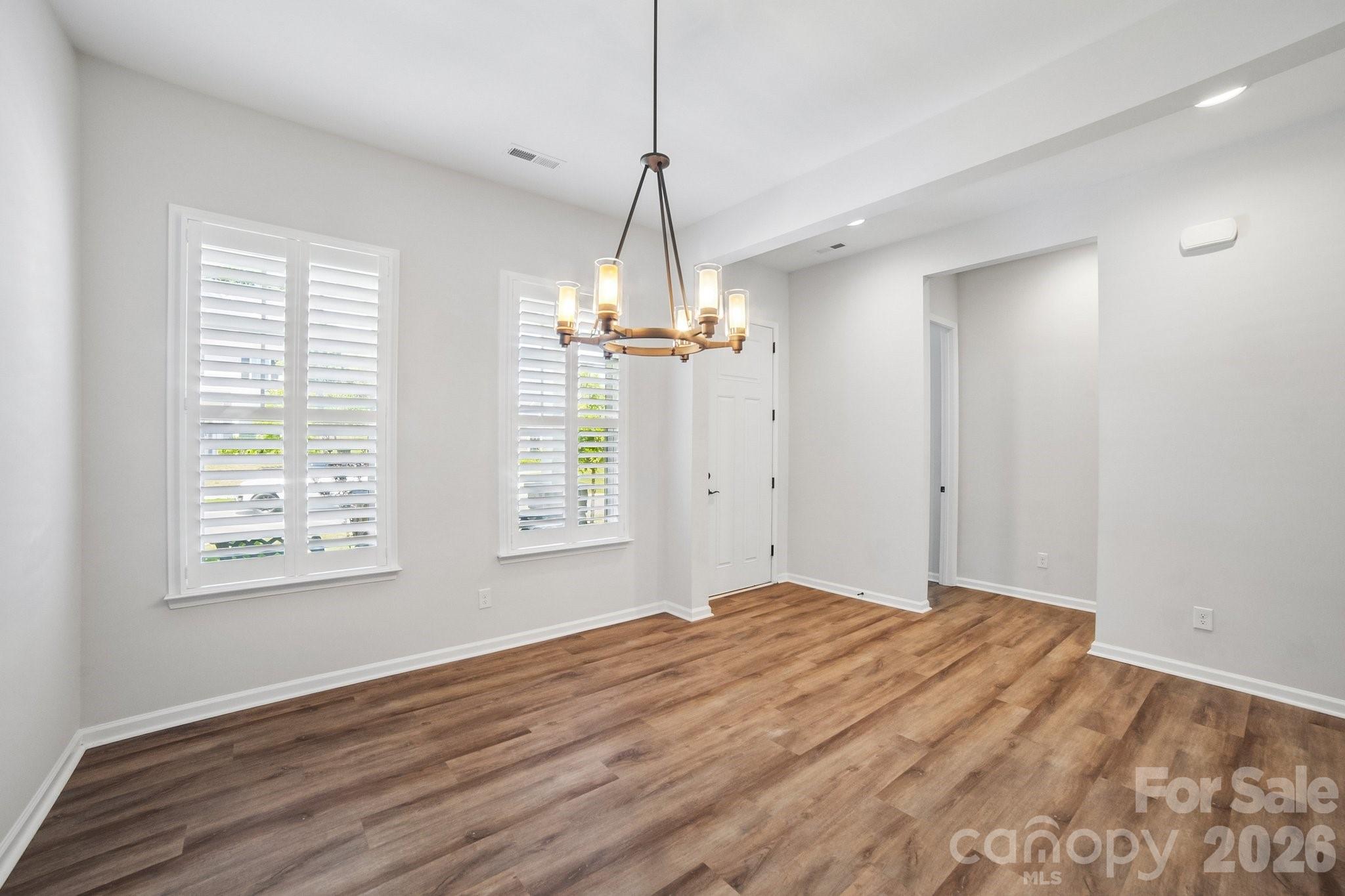 8096 Woodline Lane — Denver