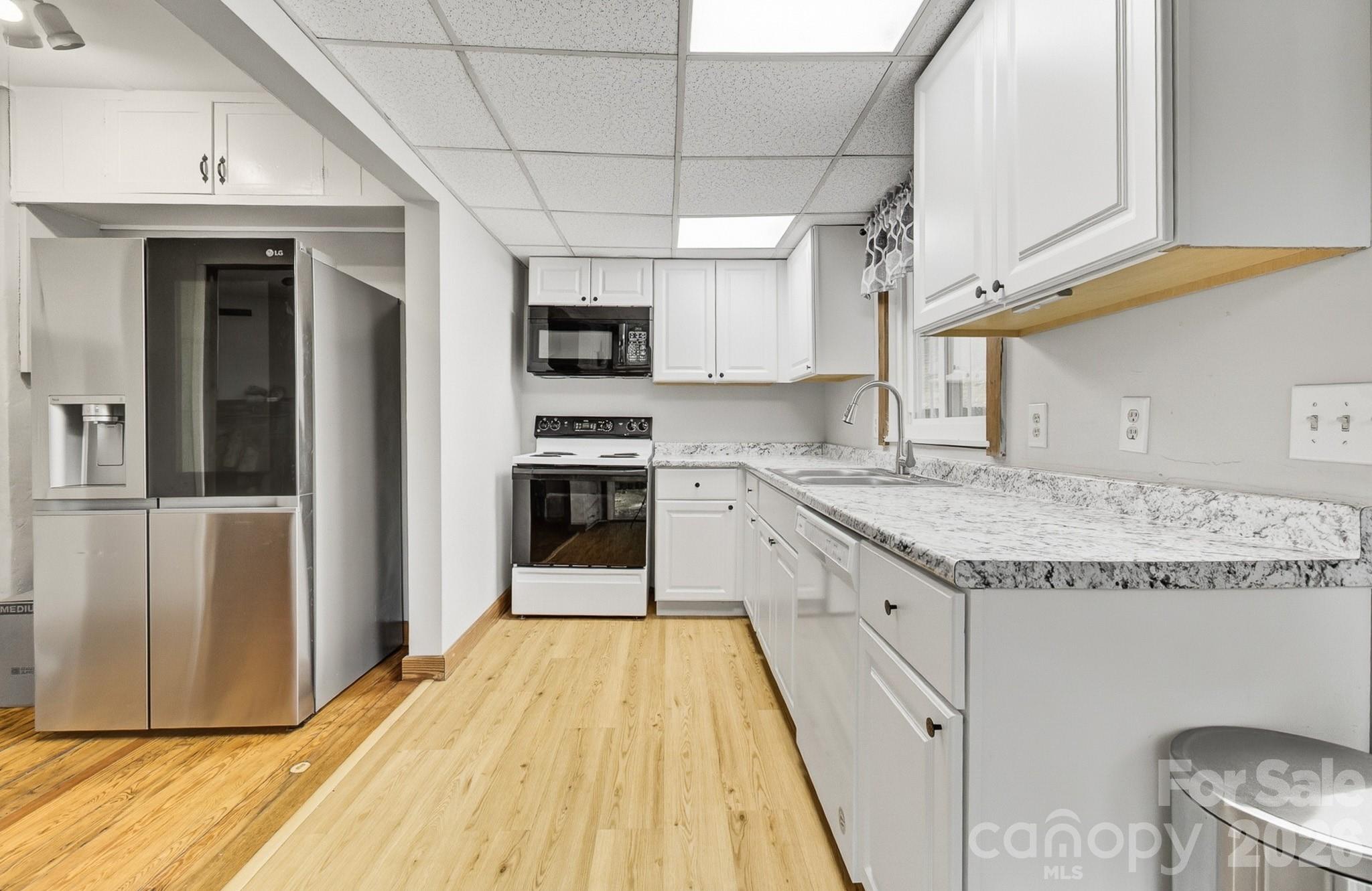 3119 Brevard Road — Hendersonville