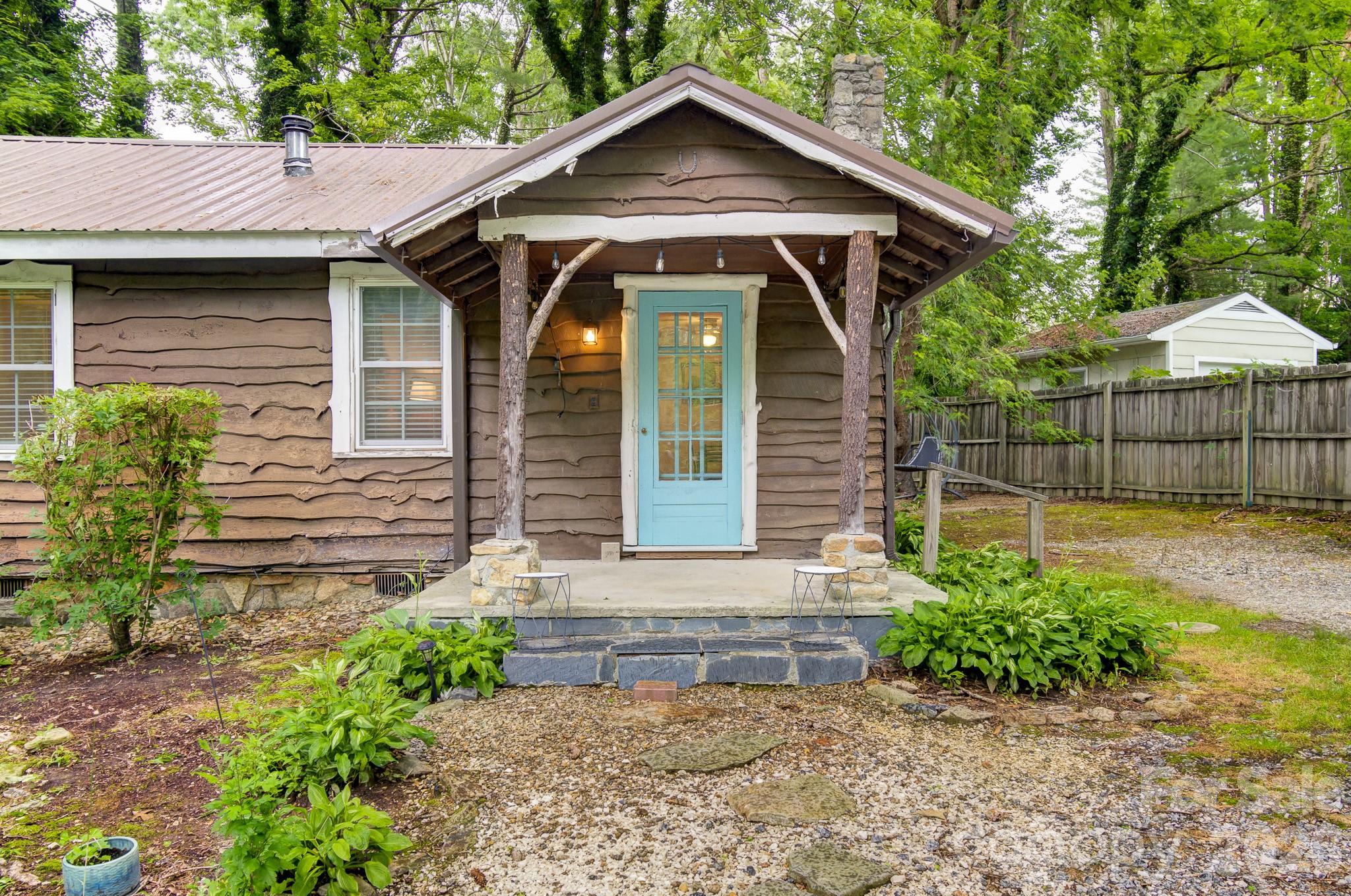 3119 Brevard Road — Hendersonville