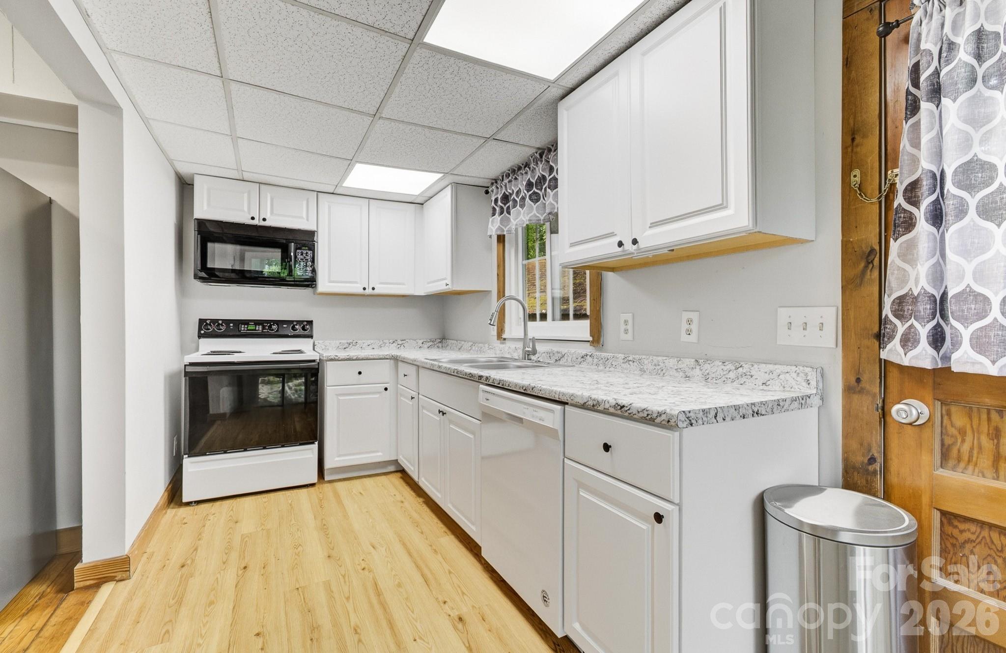 3119 Brevard Road — Hendersonville
