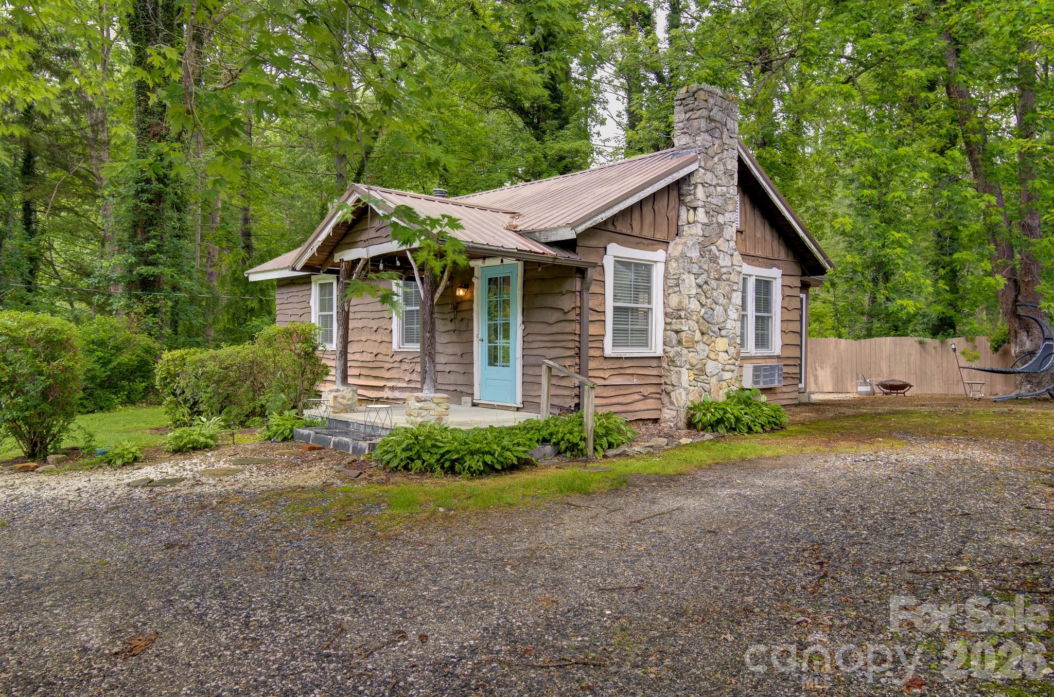 3119 Brevard Road — Hendersonville