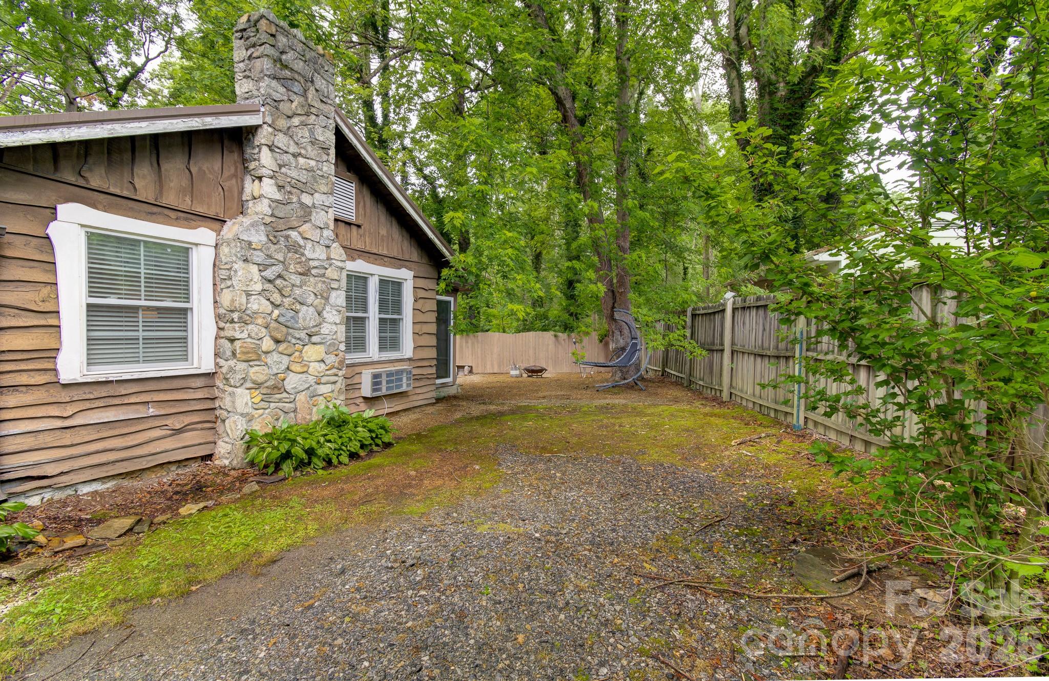 3119 Brevard Road — Hendersonville
