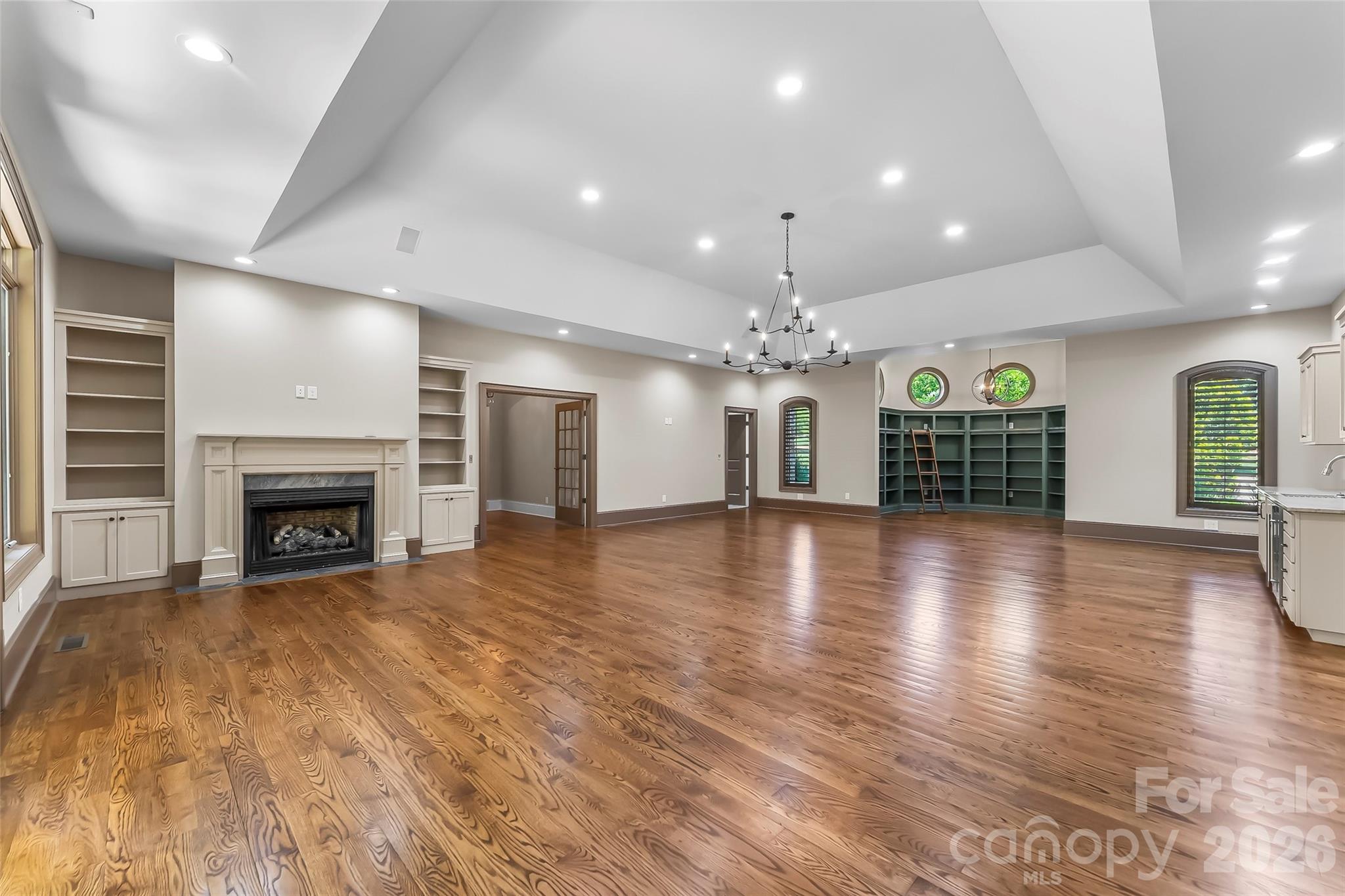 1090 Pearidge Road — Bostic