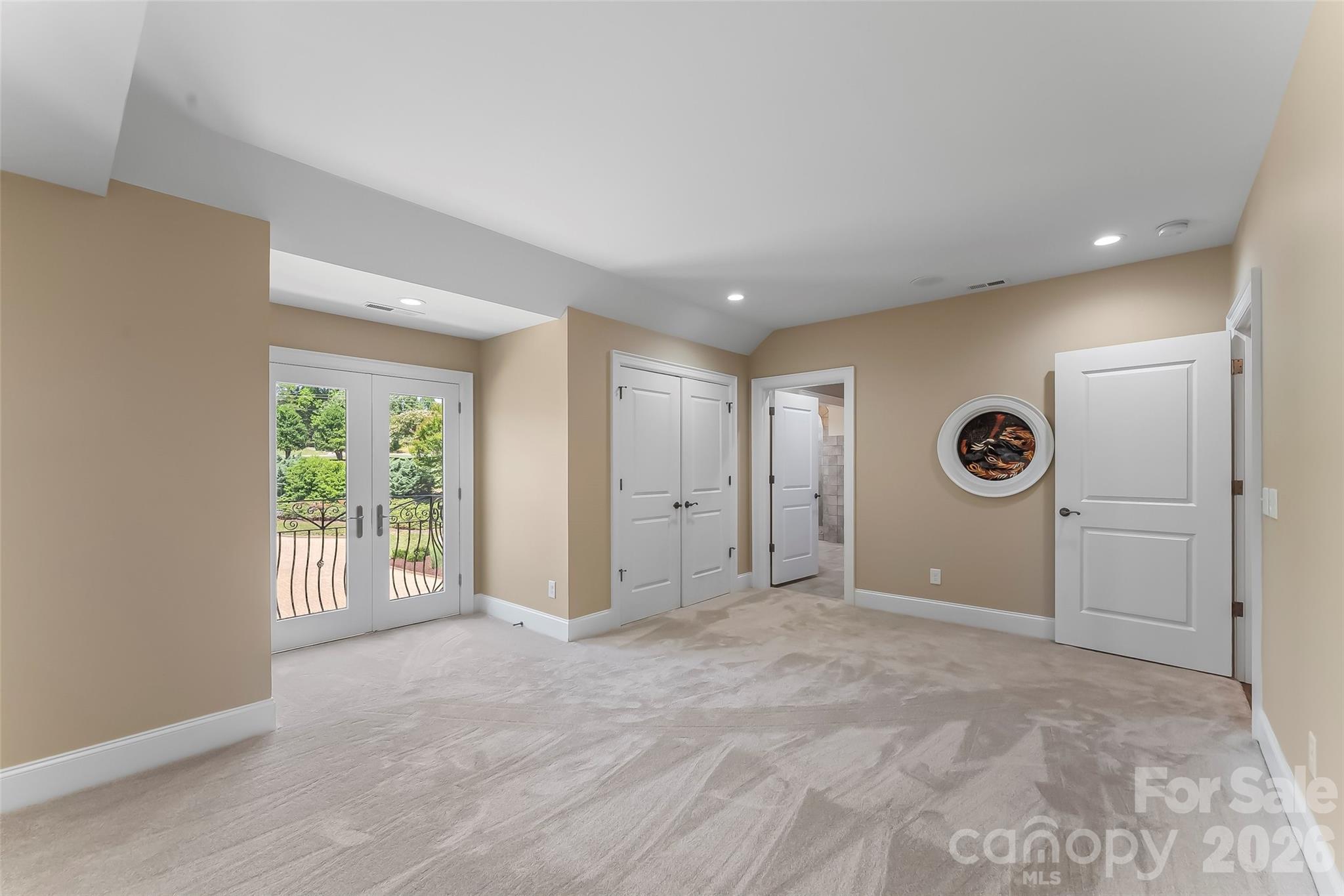 1090 Pearidge Road — Bostic