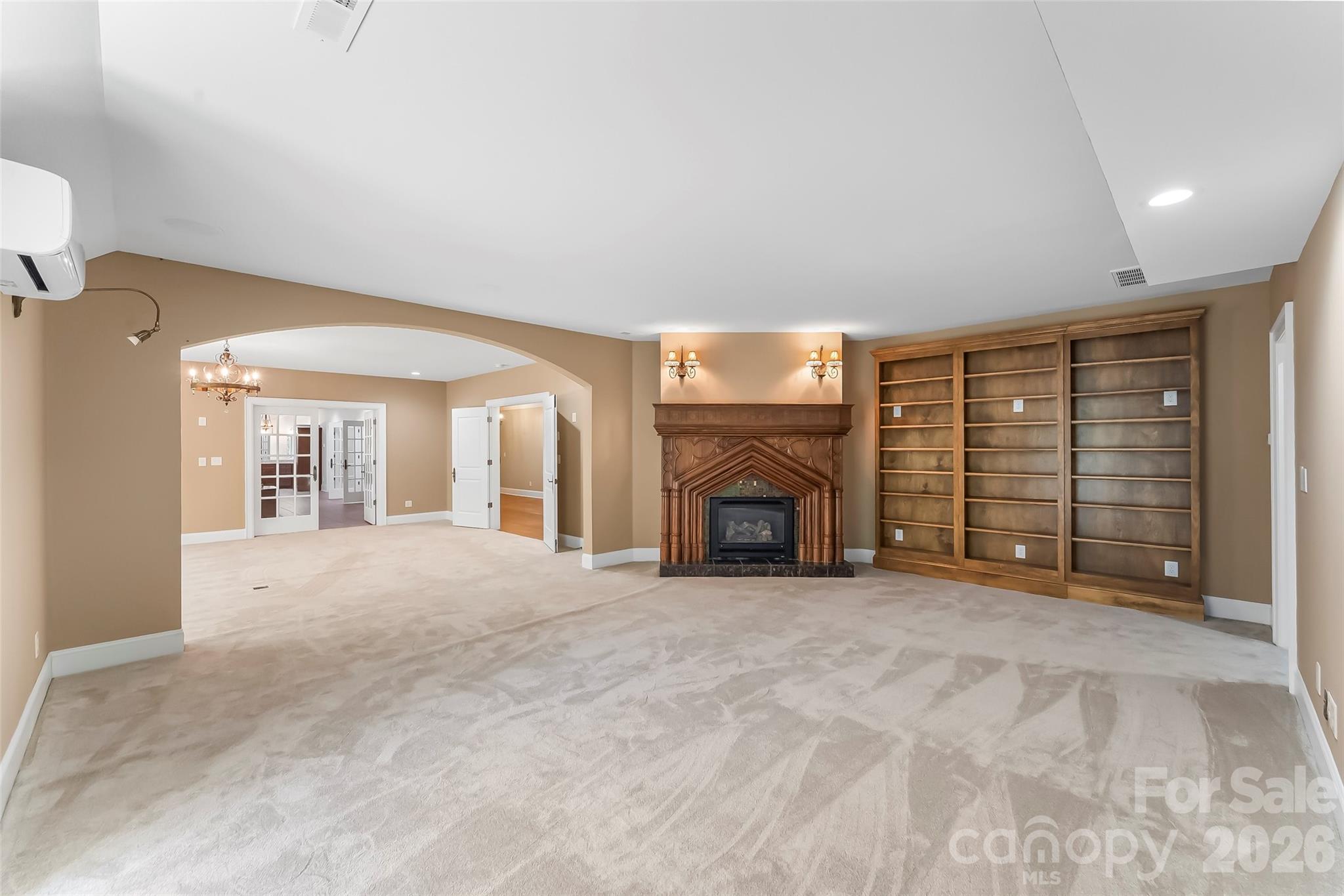 1090 Pearidge Road — Bostic
