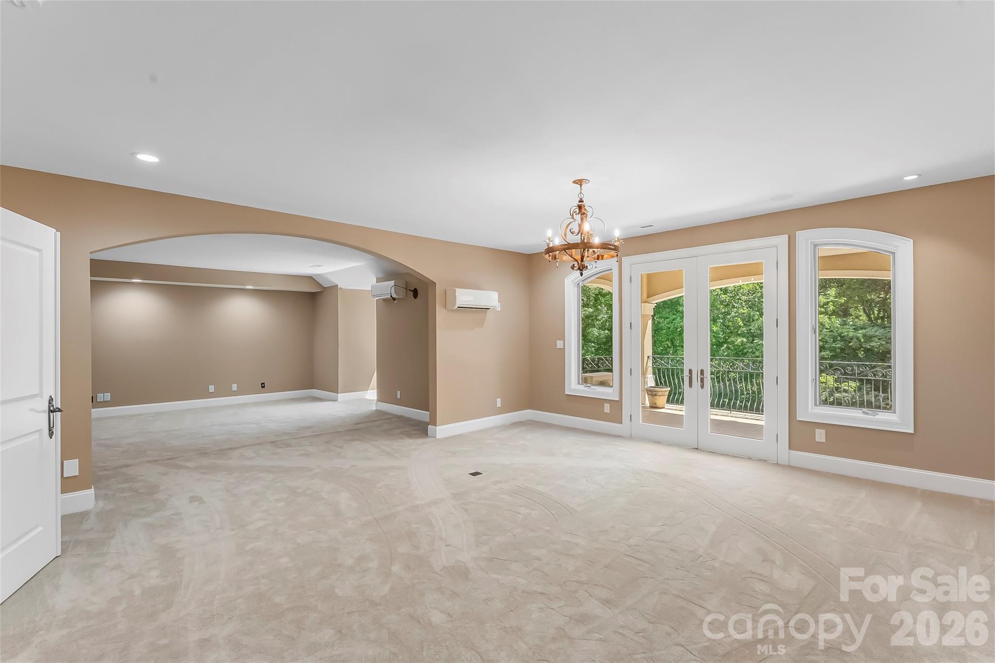 1090 Pearidge Road — Bostic