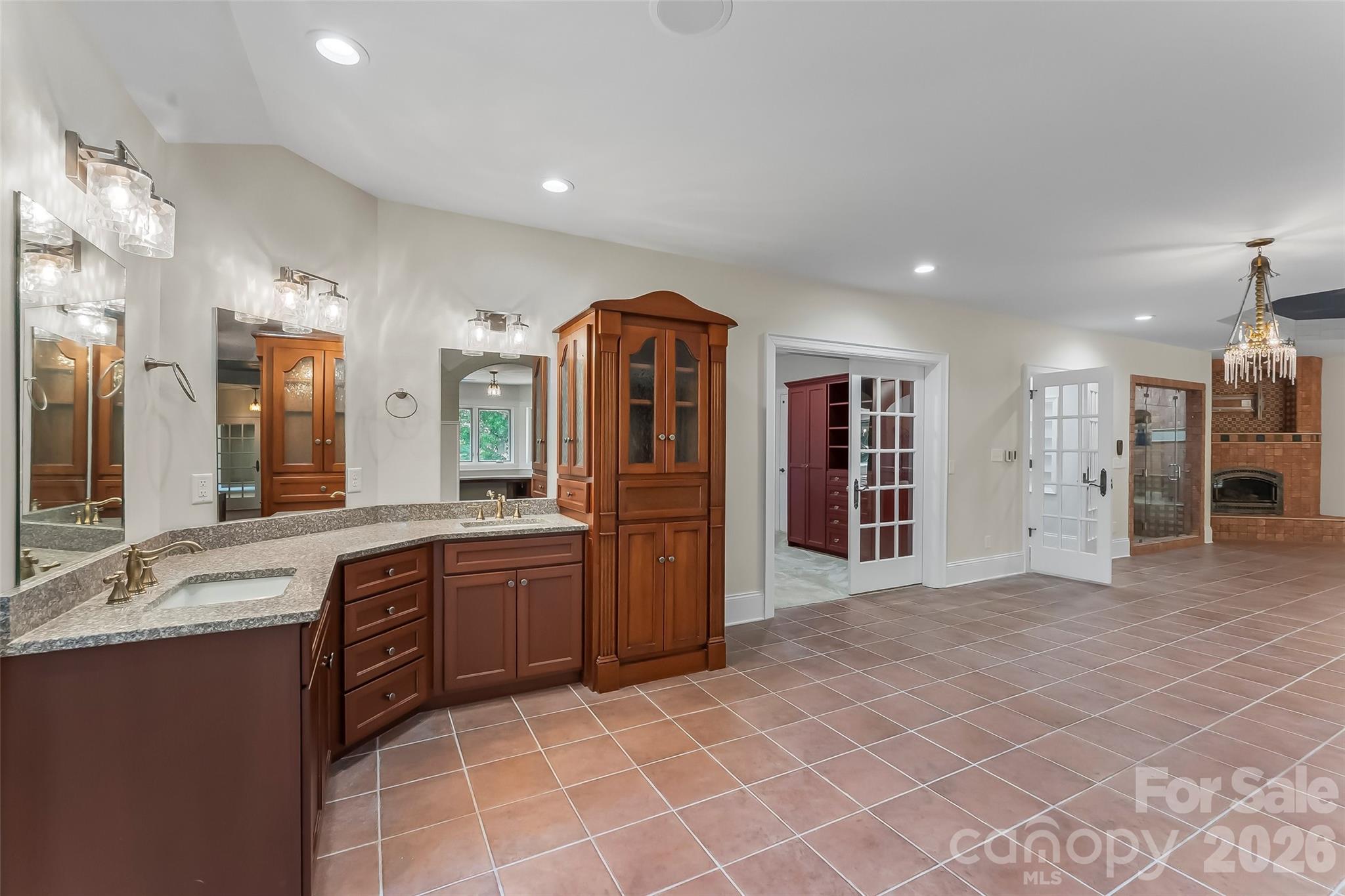 1090 Pearidge Road — Bostic