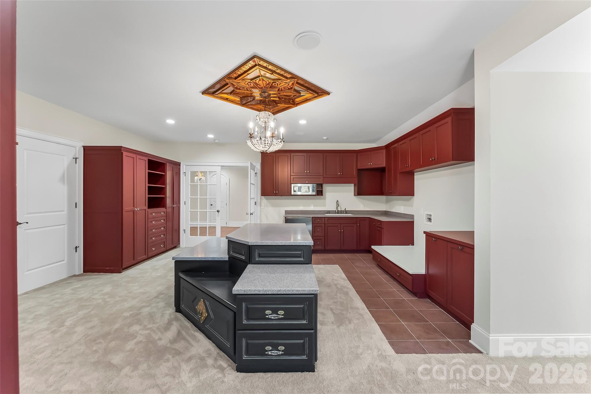 1090 Pearidge Road — Bostic