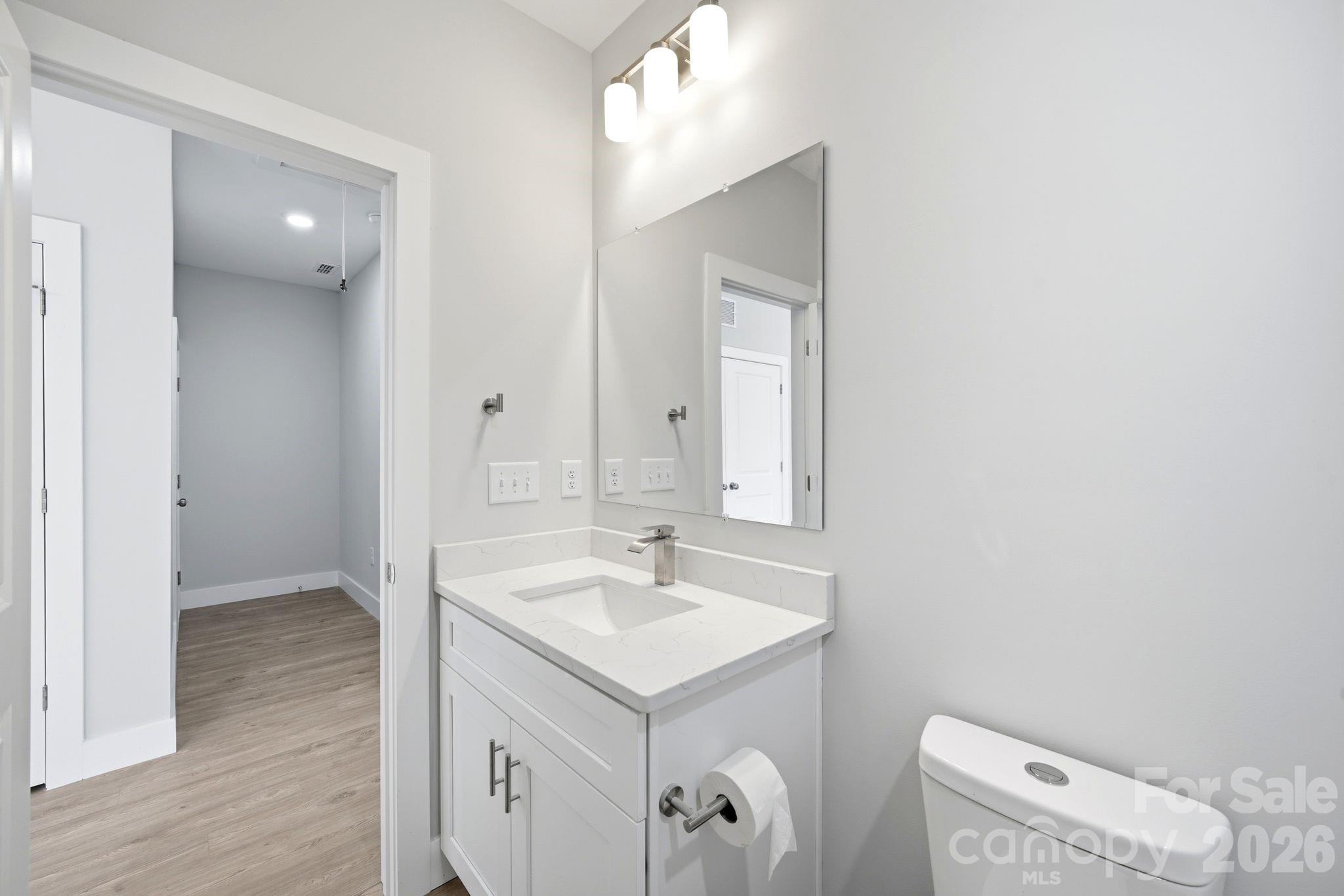 1111 W 7th Avenue — Gastonia