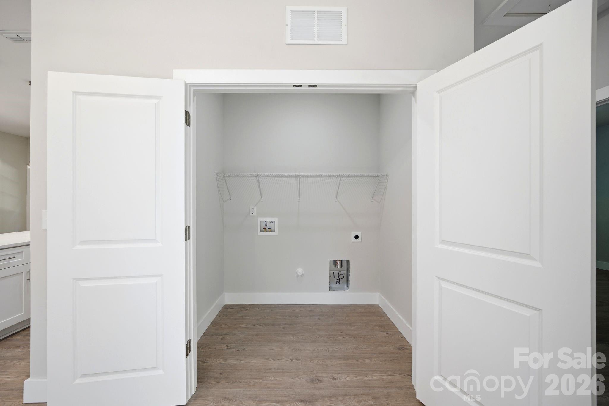 1111 W 7th Avenue — Gastonia