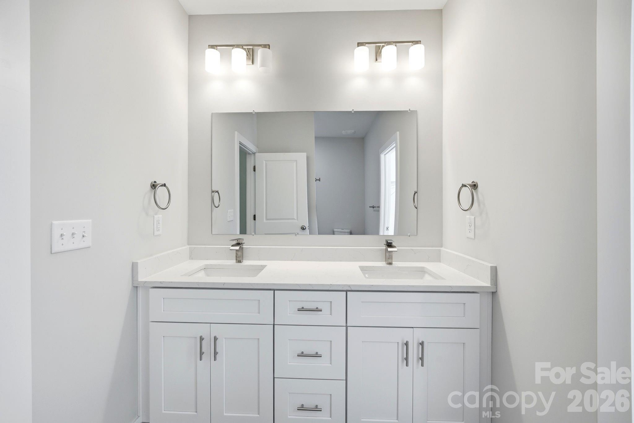 1111 W 7th Avenue — Gastonia