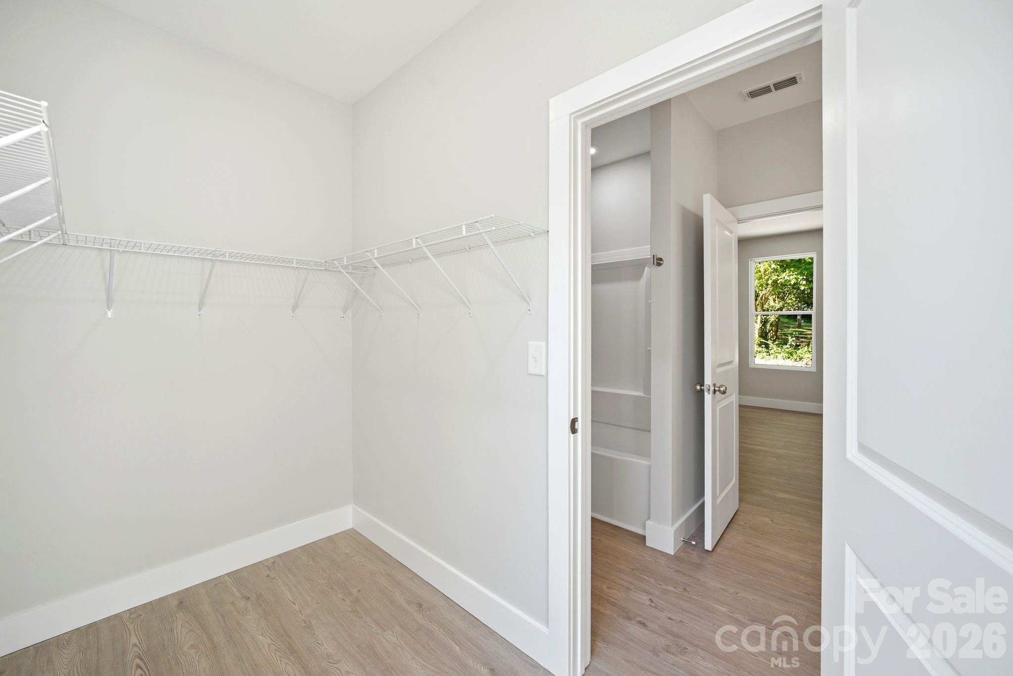 1111 W 7th Avenue — Gastonia