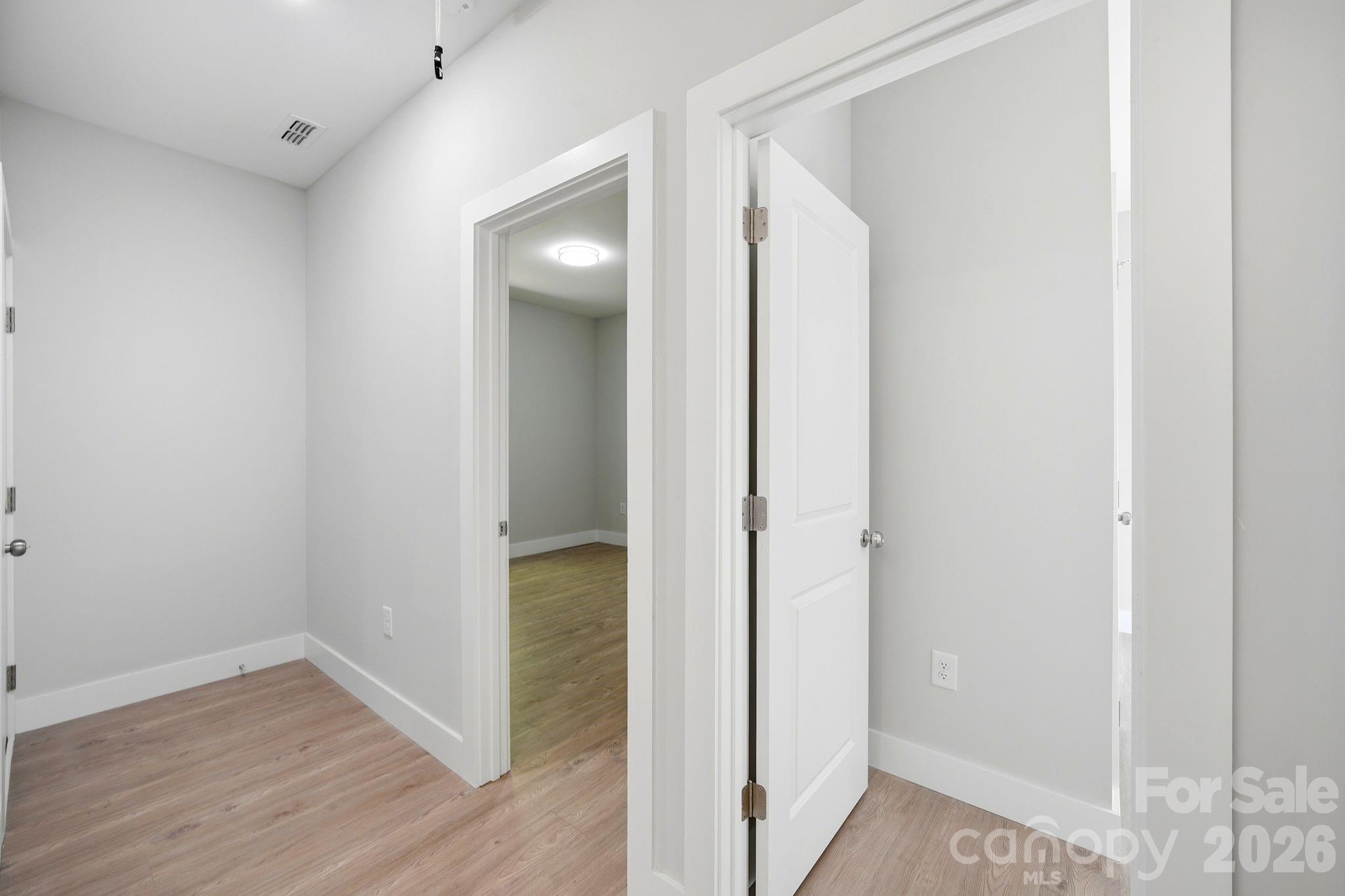 1111 W 7th Avenue — Gastonia