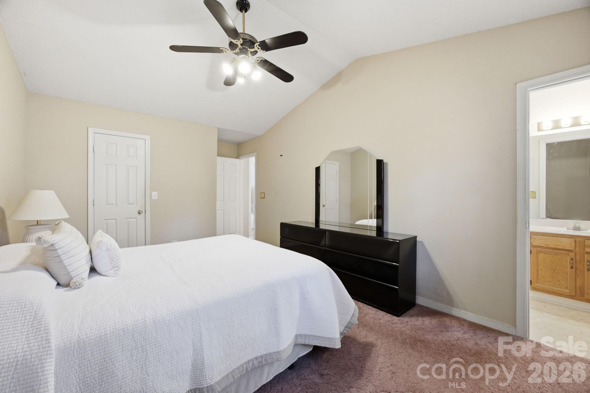 9003 Four Mile Creek Road — Charlotte