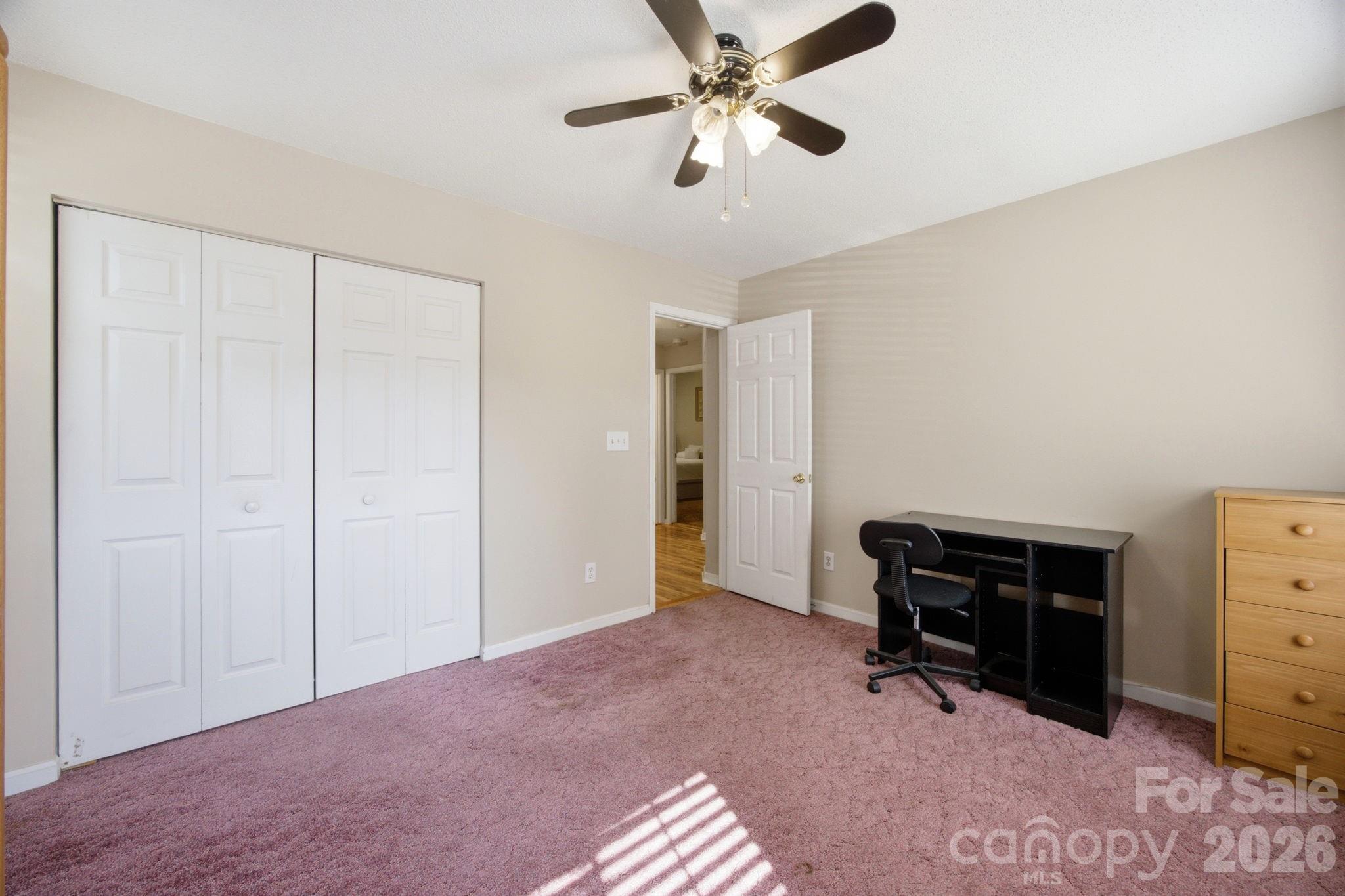 9003 Four Mile Creek Road — Charlotte