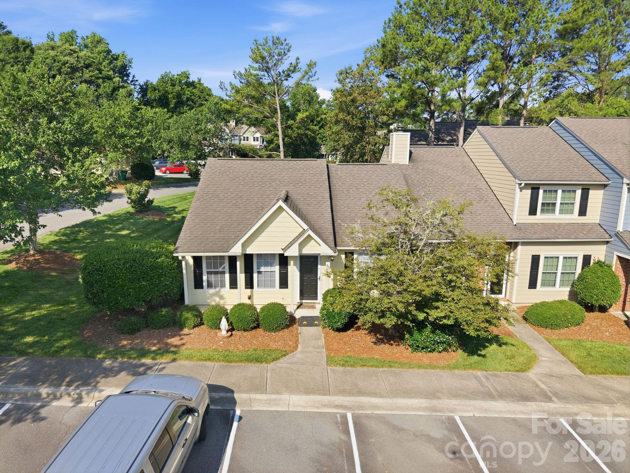 9003 Four Mile Creek Road — Charlotte