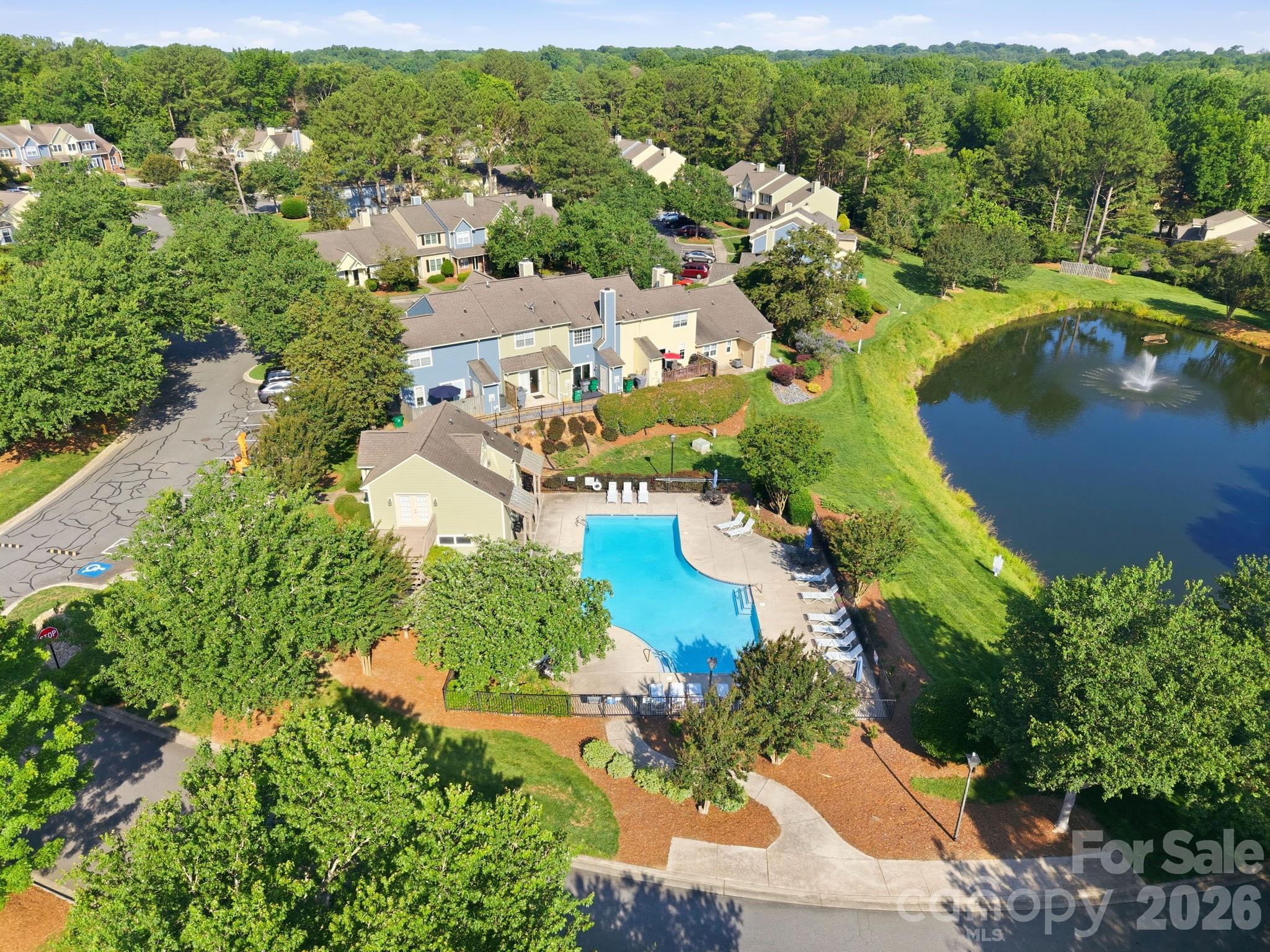 9003 Four Mile Creek Road — Charlotte