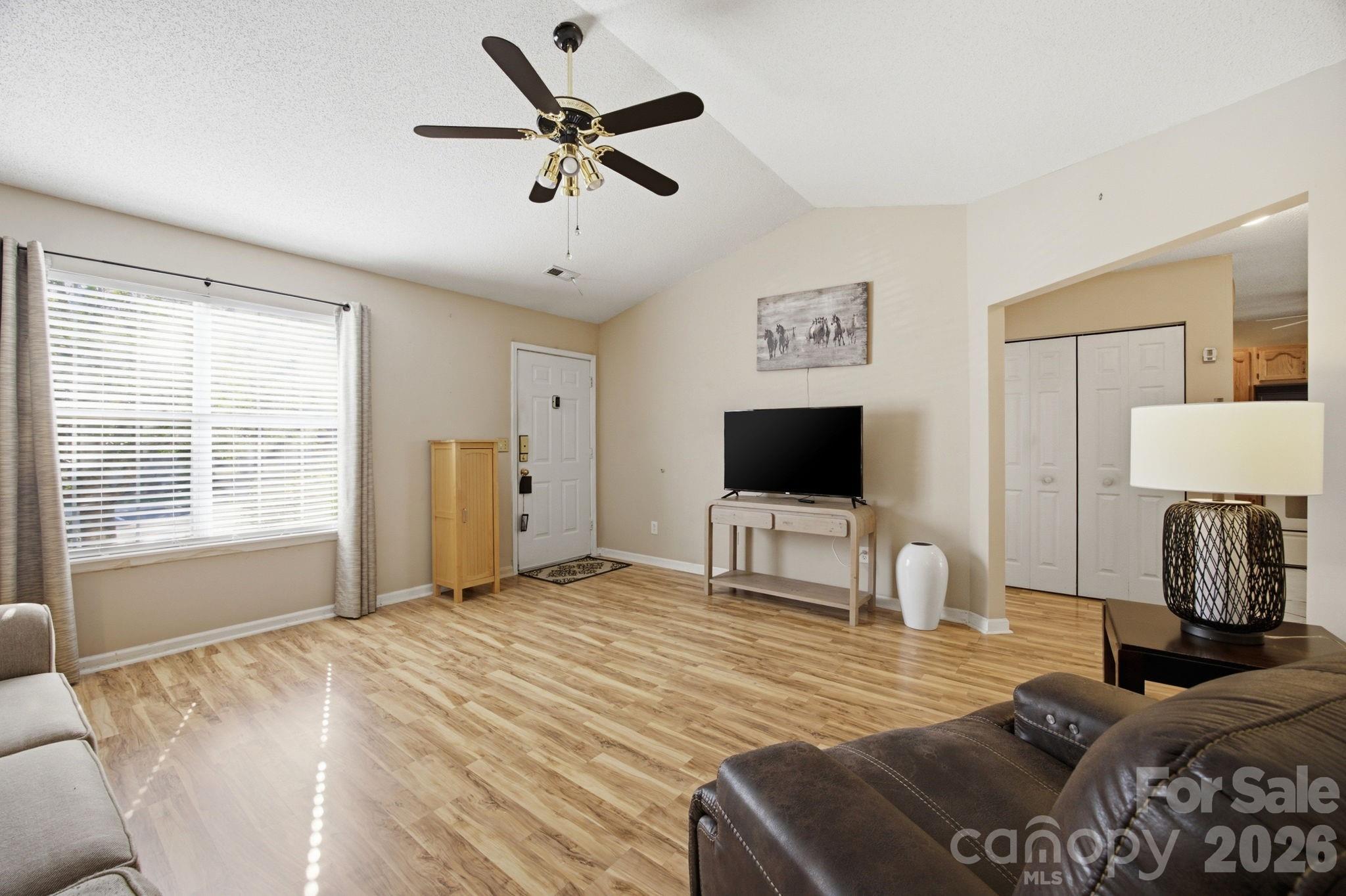 9003 Four Mile Creek Road — Charlotte