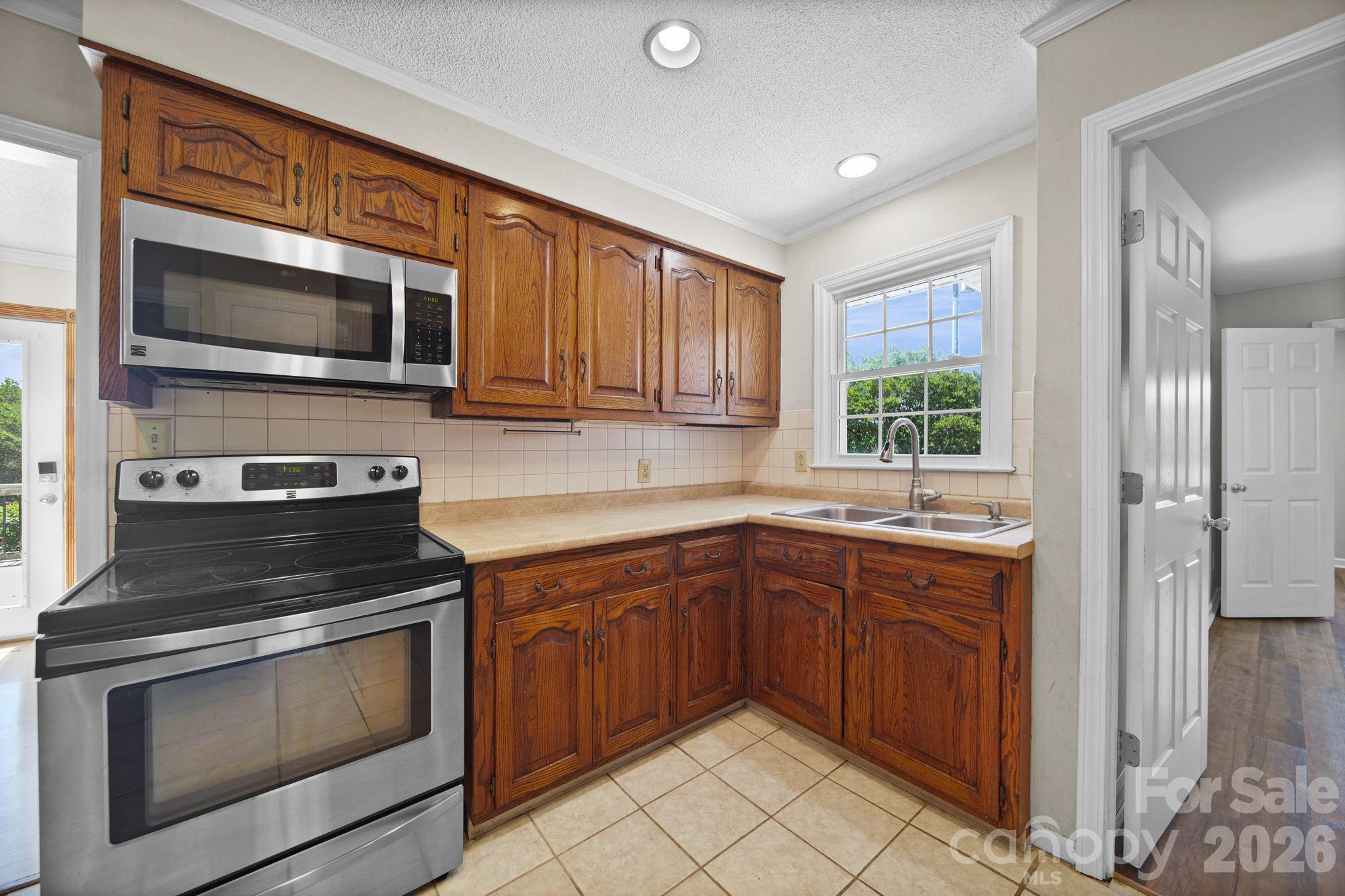 3003 Joe Griffin Road — Monroe