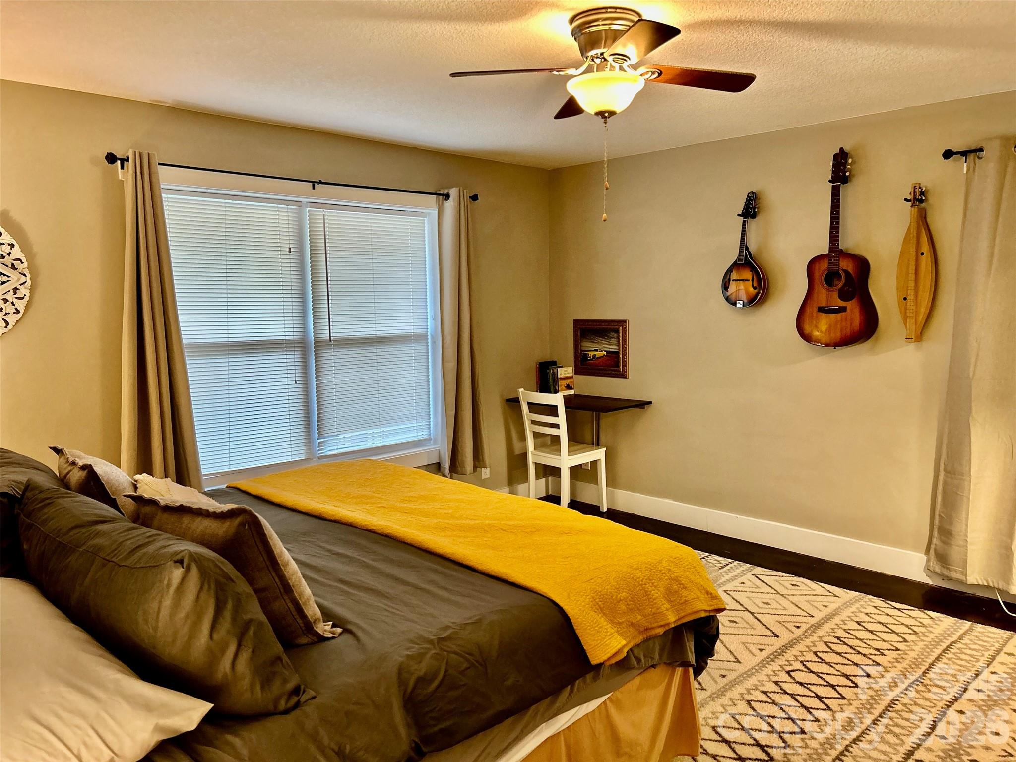 309 London Road — Asheville