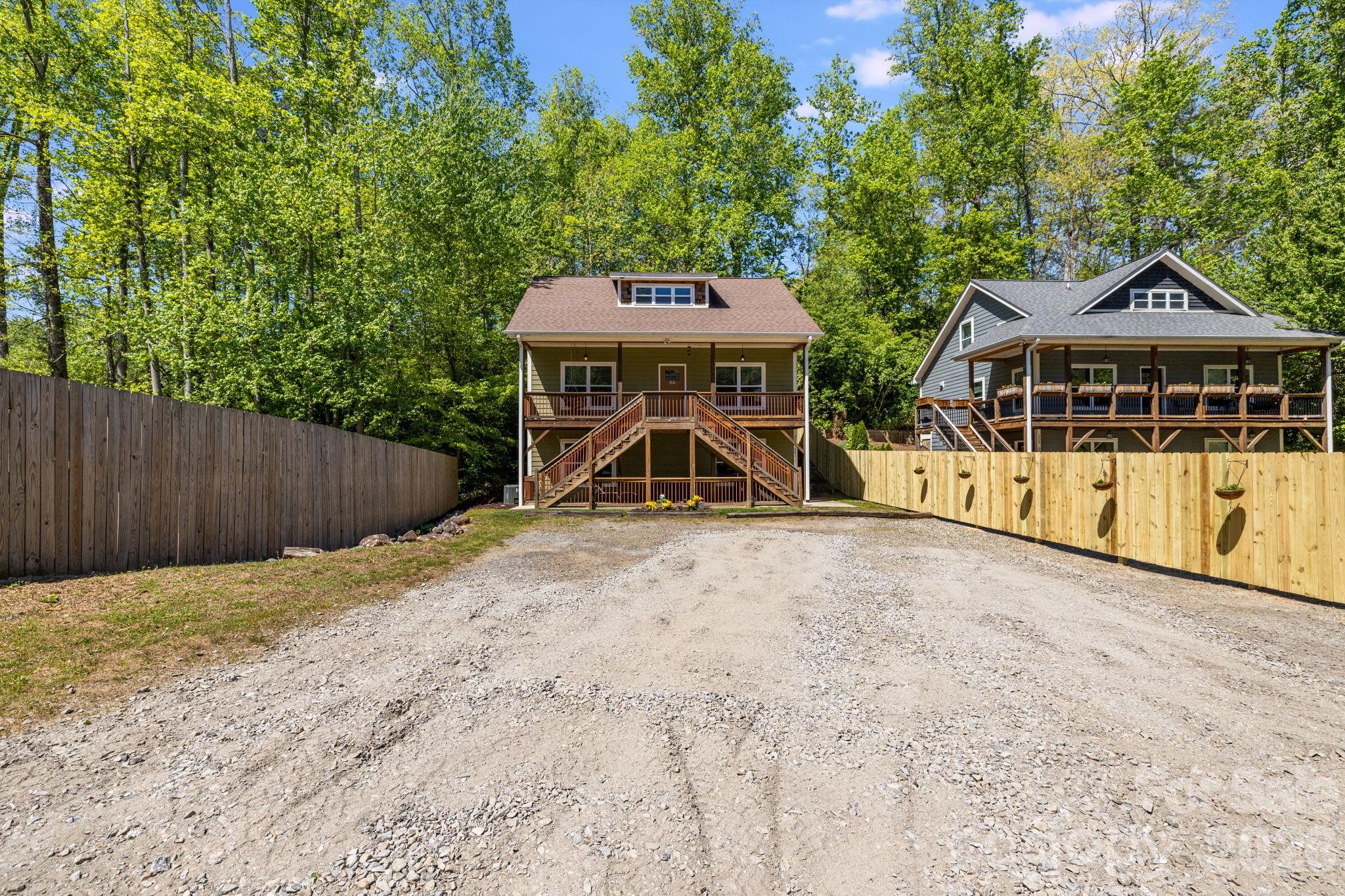 309 London Road — Asheville
