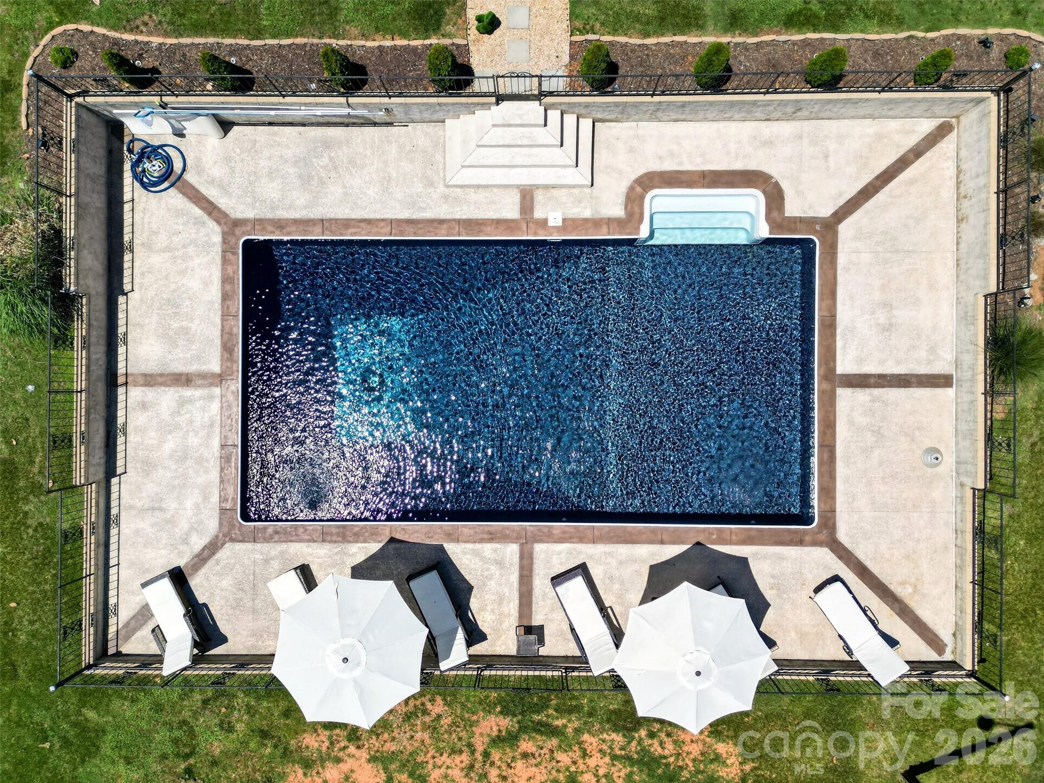 615 Kenway Loop — Mooresville