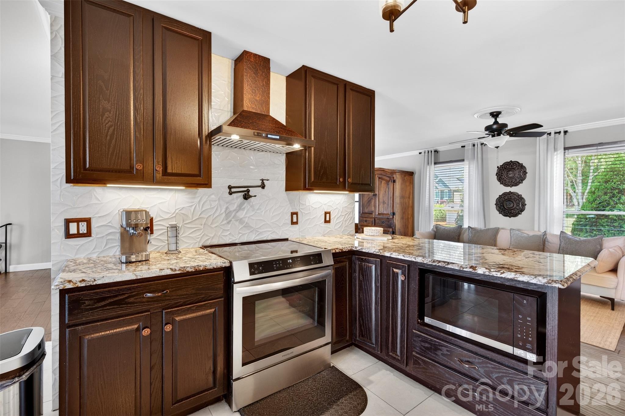 615 Kenway Loop — Mooresville