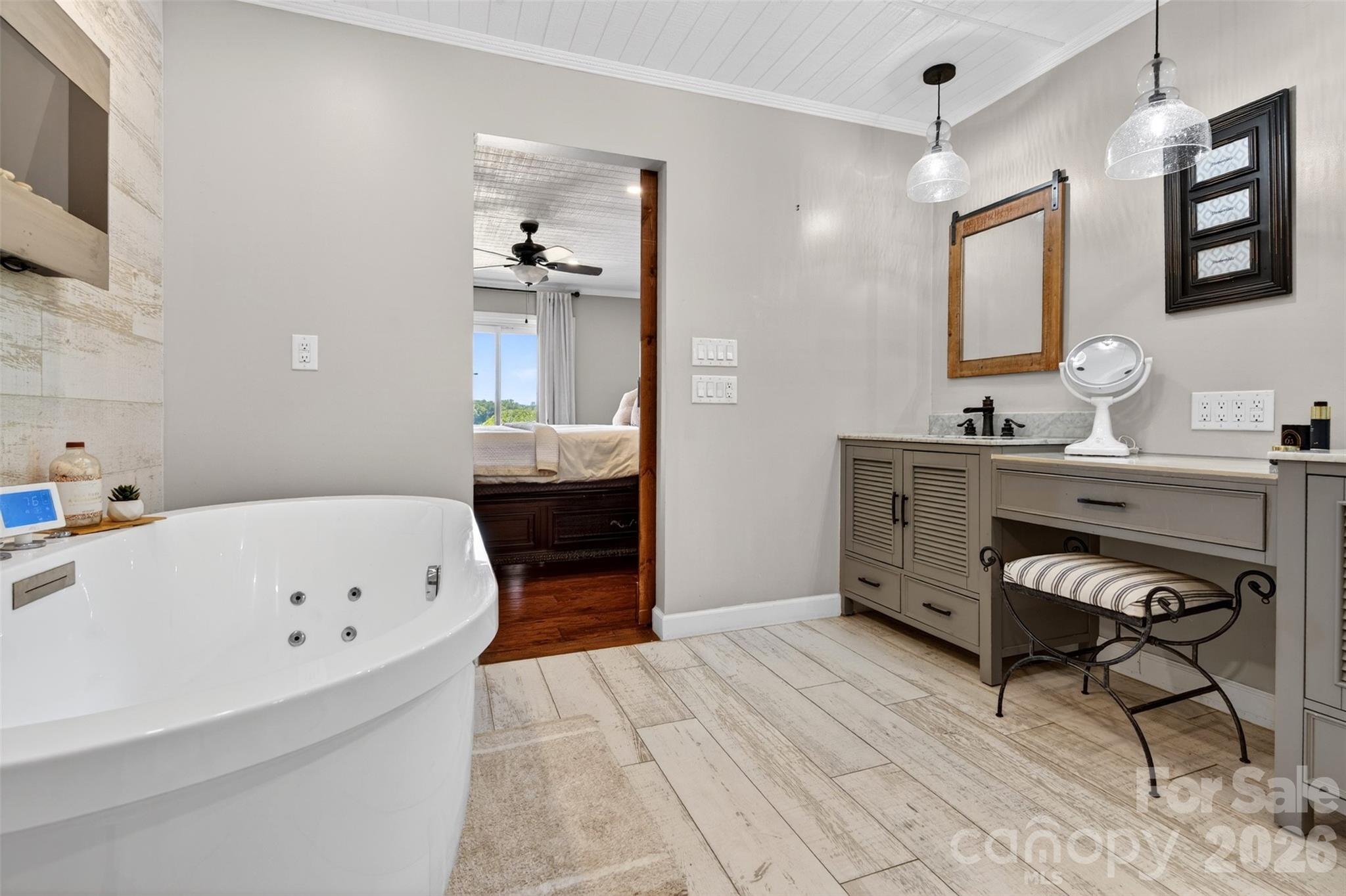 615 Kenway Loop — Mooresville