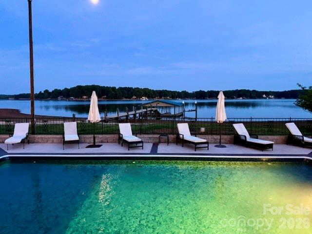 615 Kenway Loop — Mooresville