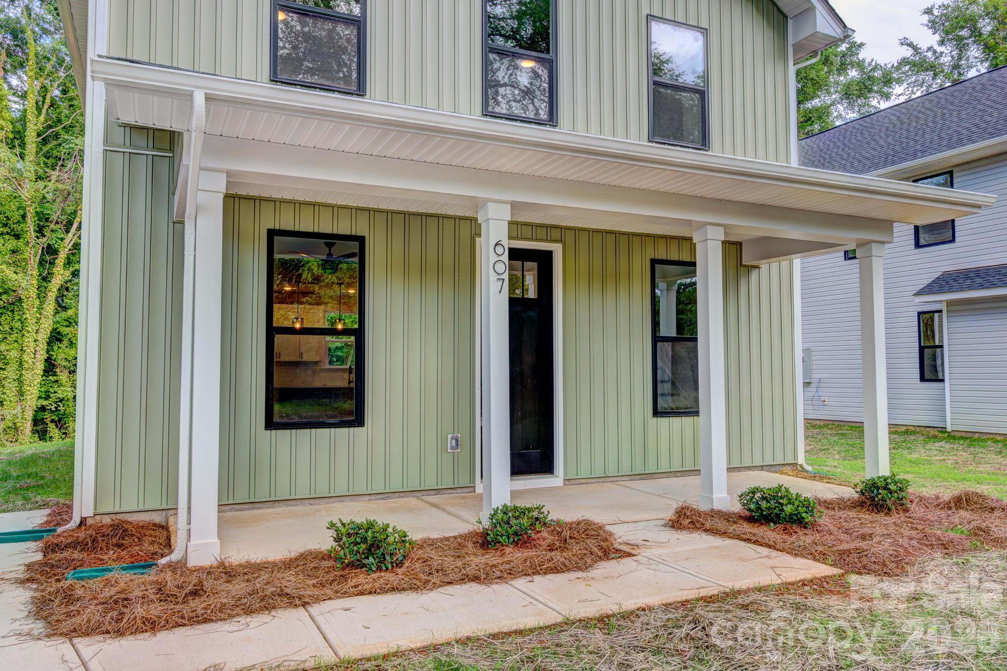 607 LeGrand Street — Shelby