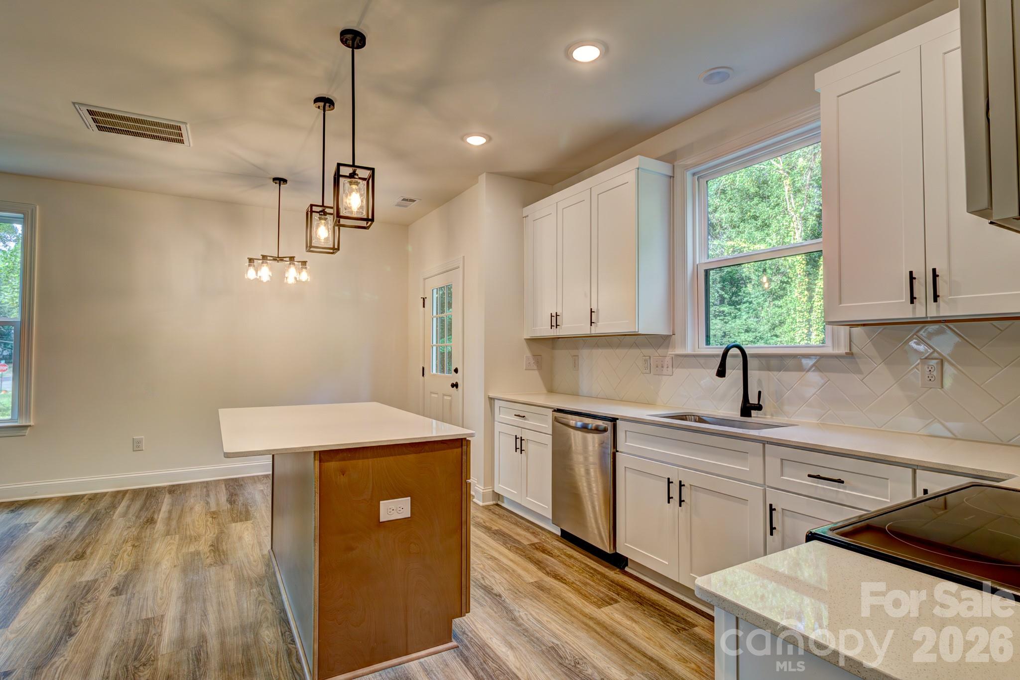 607 LeGrand Street — Shelby