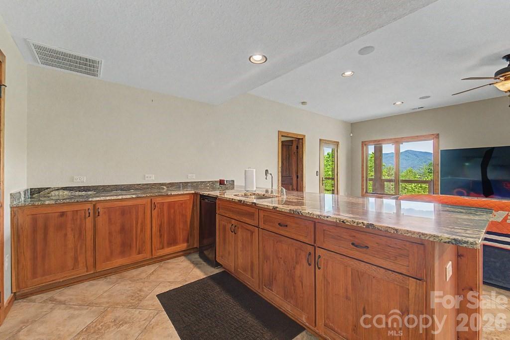 346 Torwood Lane — Whittier