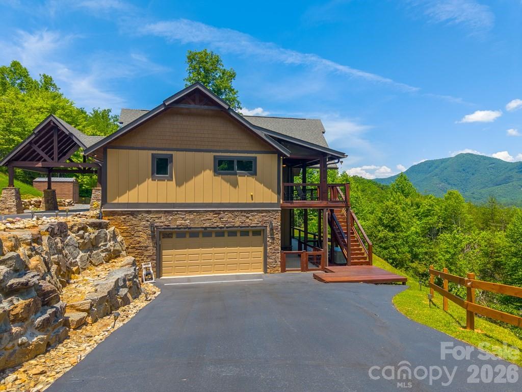 346 Torwood Lane — Whittier