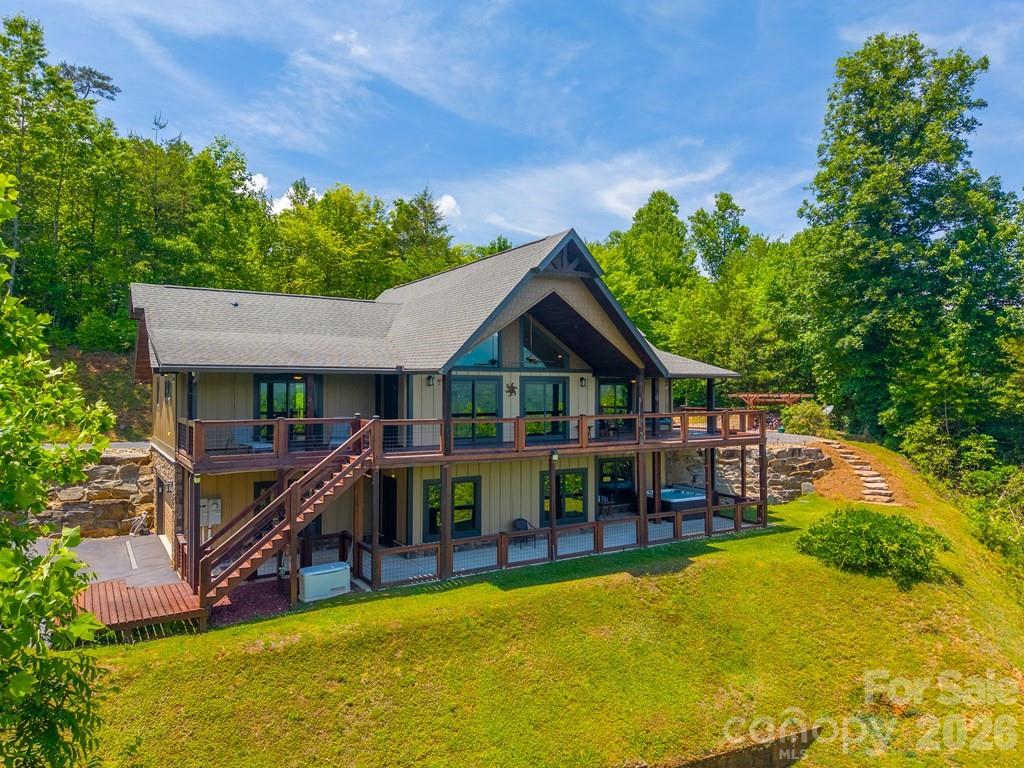 346 Torwood Lane — Whittier