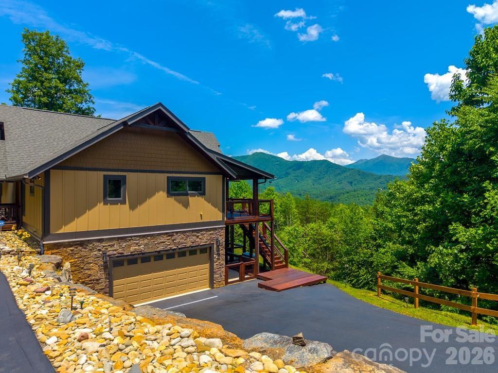 346 Torwood Lane — Whittier
