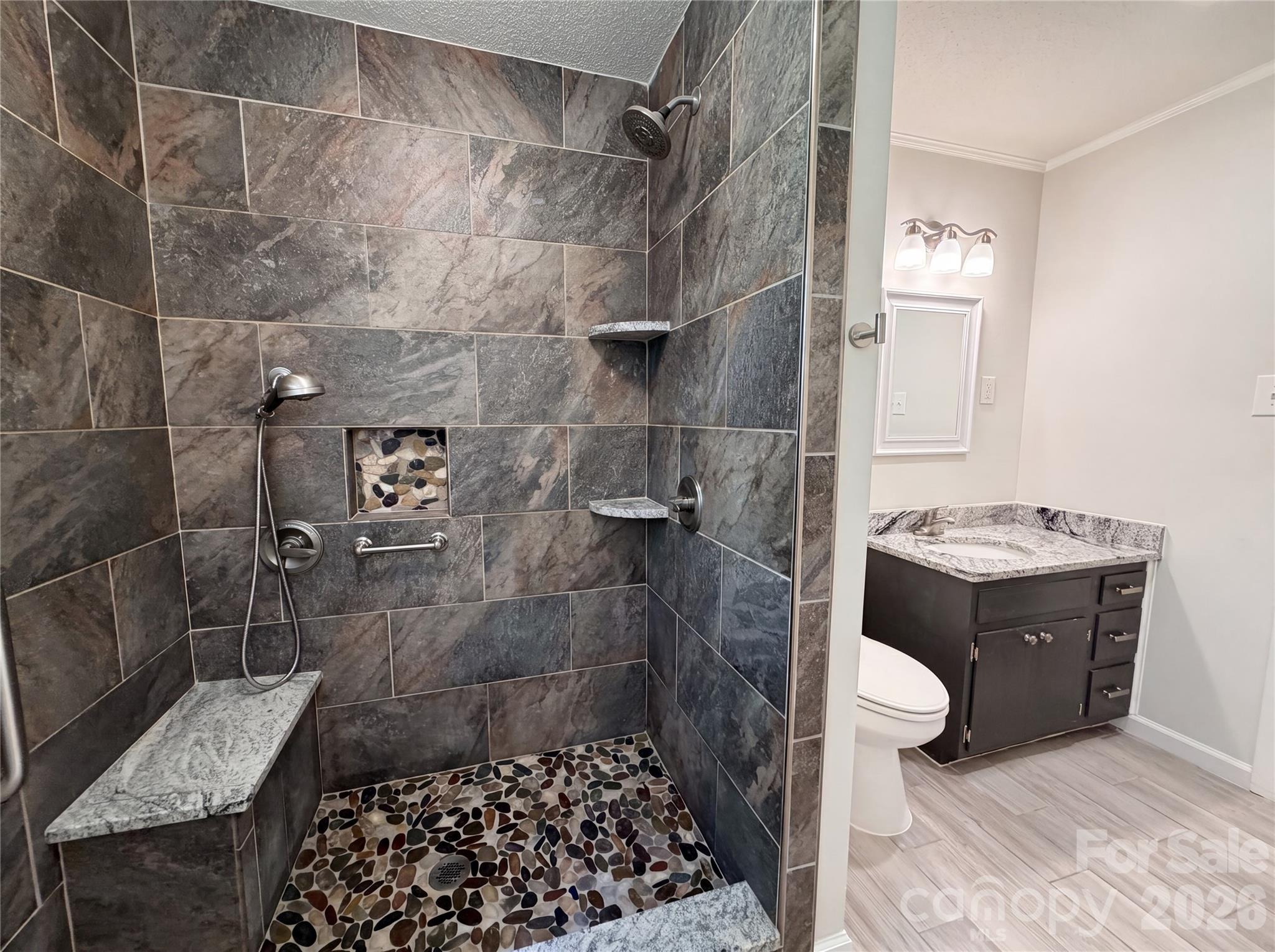 2418 Woodbridge Drive — Gastonia