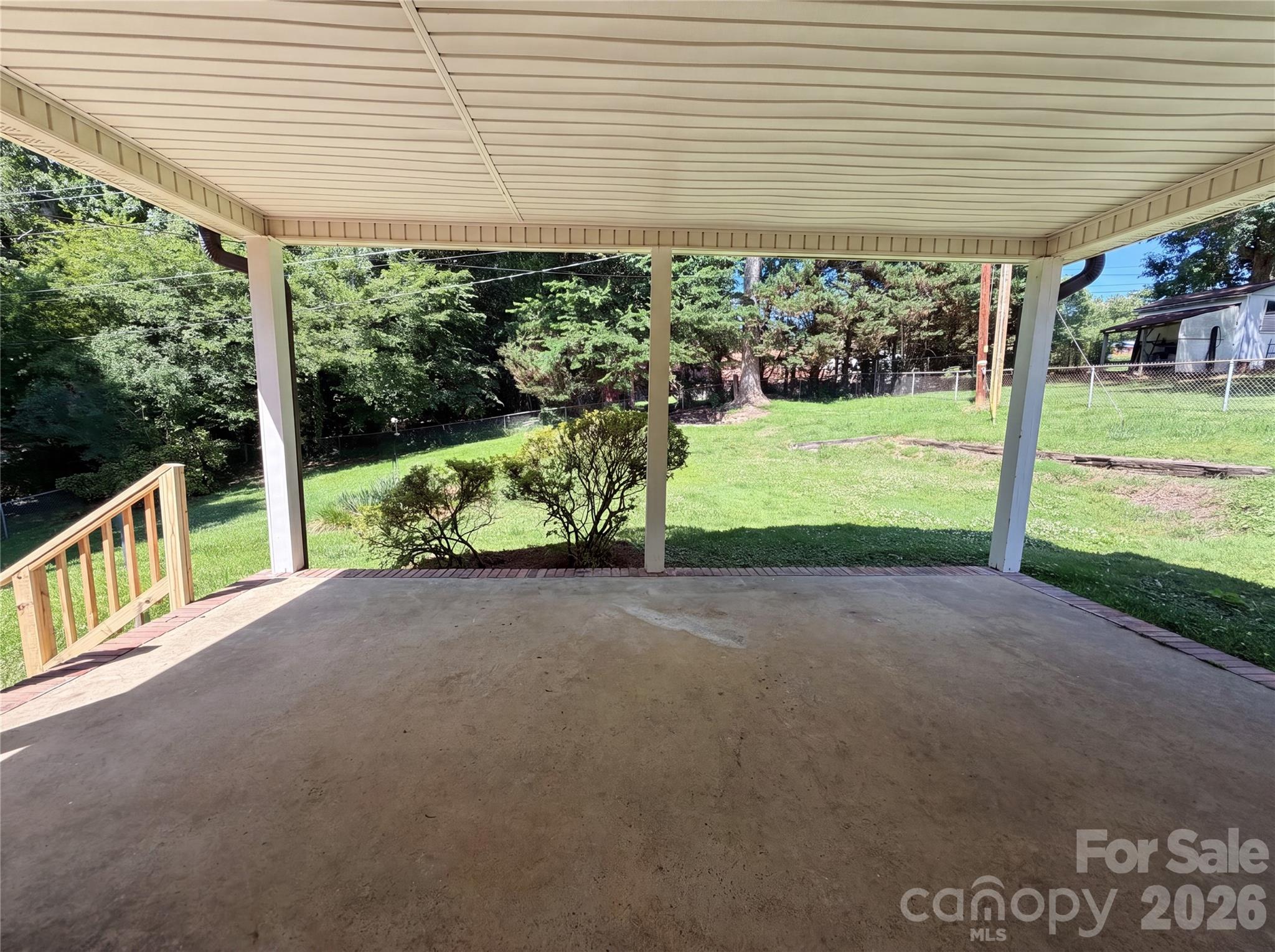 2418 Woodbridge Drive — Gastonia