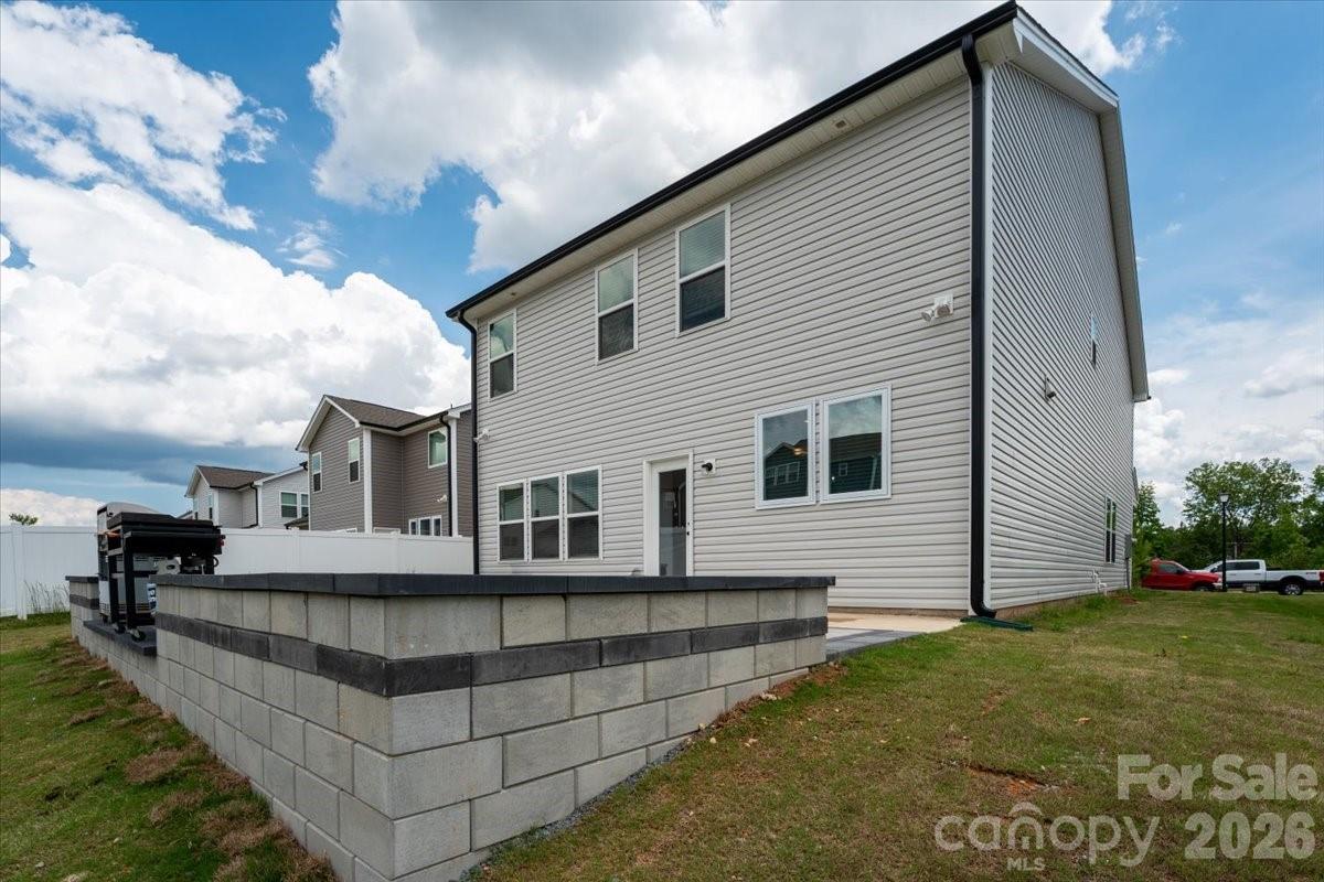 144 Stonewater Drive — Oakboro
