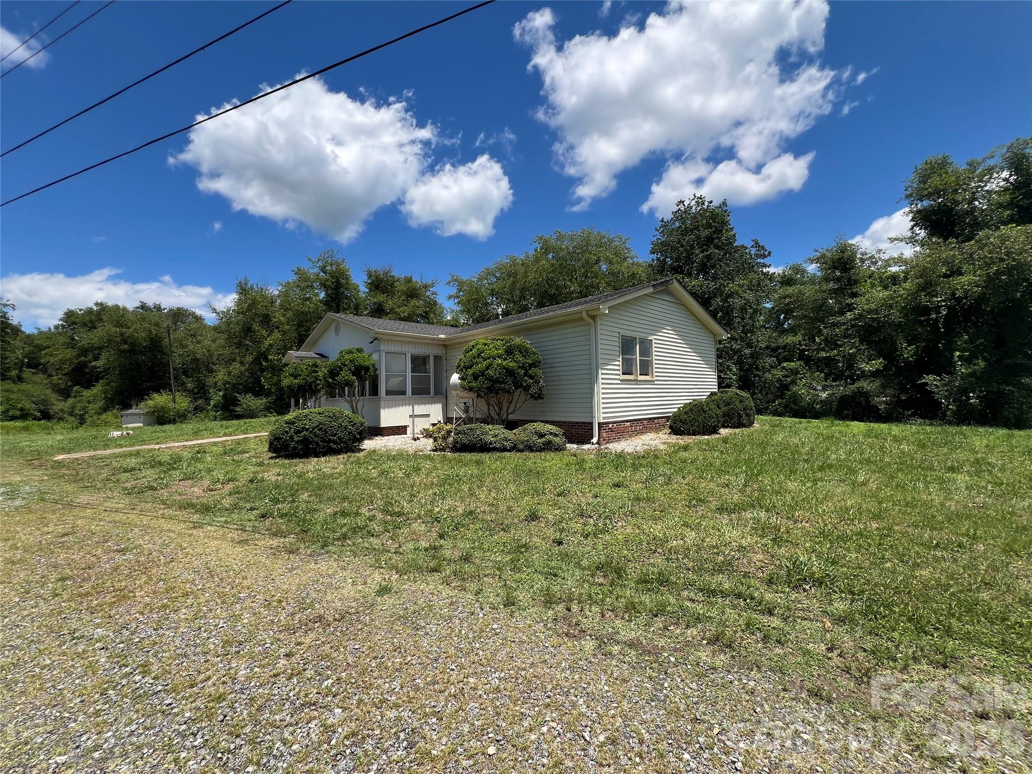4405 Maple Creek Road — Rutherfordton