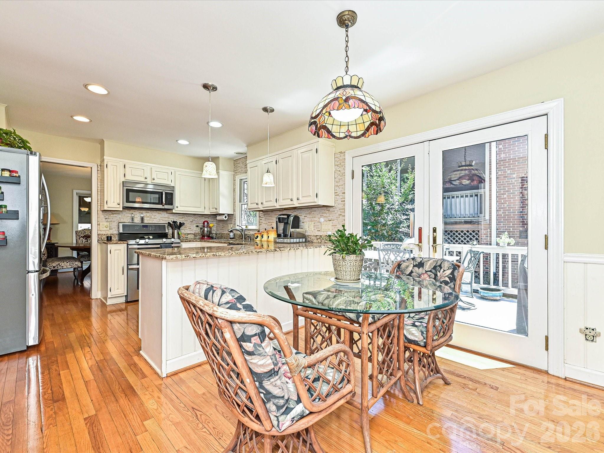 5203 Rustlewood Lane — Charlotte