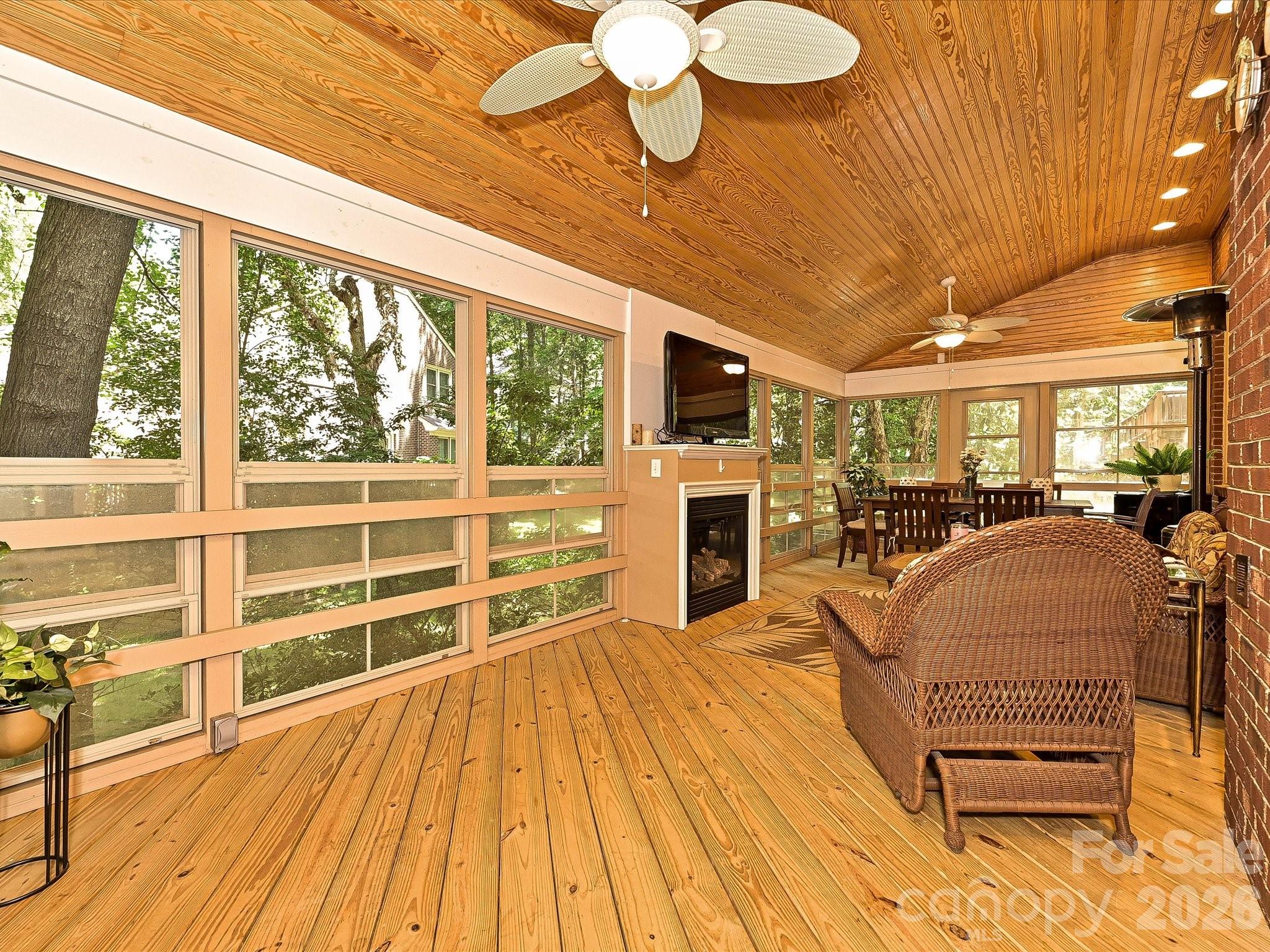 5203 Rustlewood Lane — Charlotte