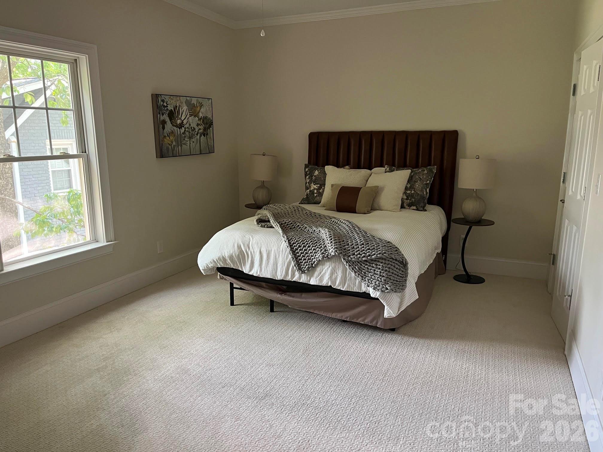 2907 Park Road — Charlotte