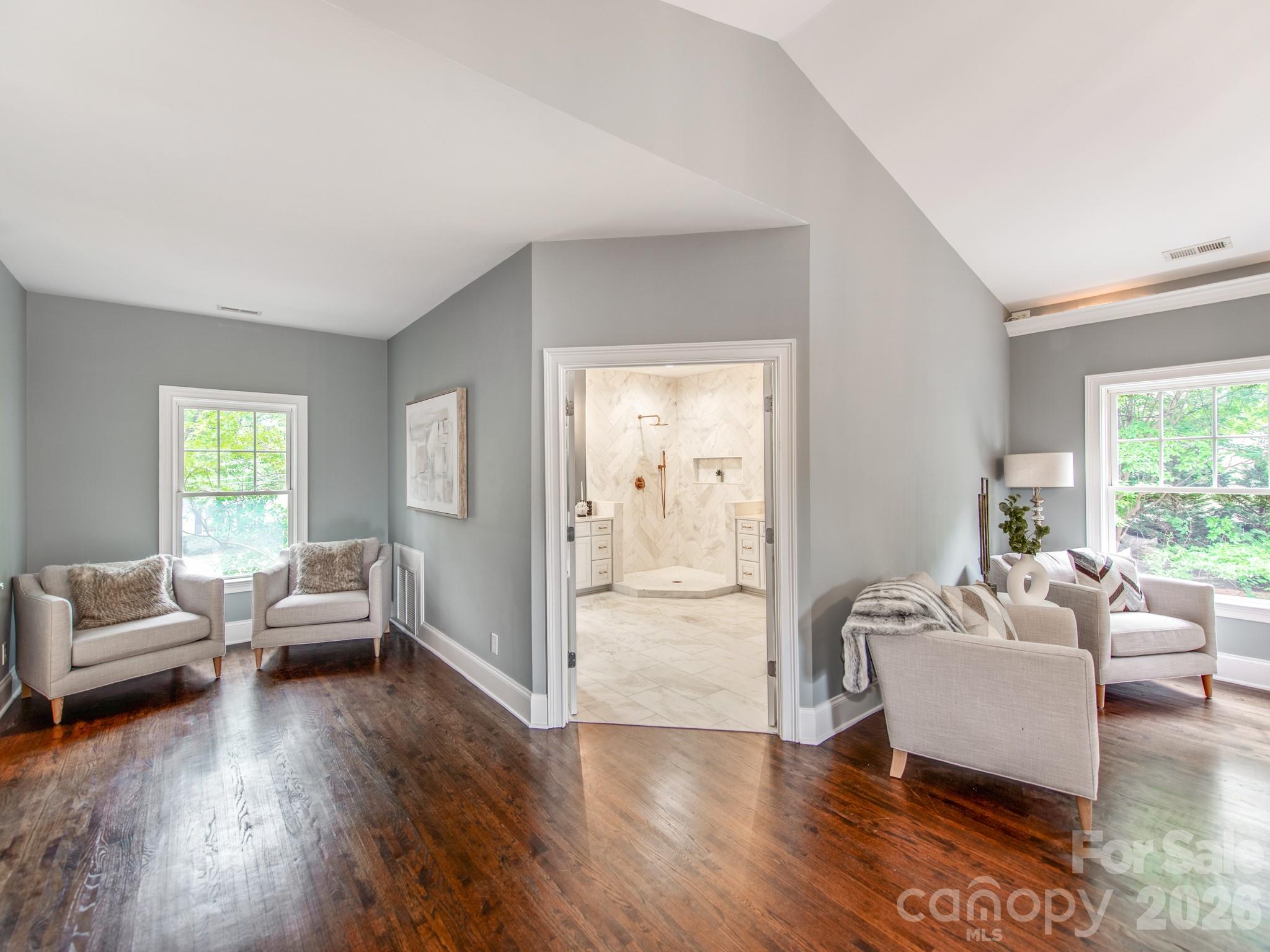 2907 Park Road — Charlotte