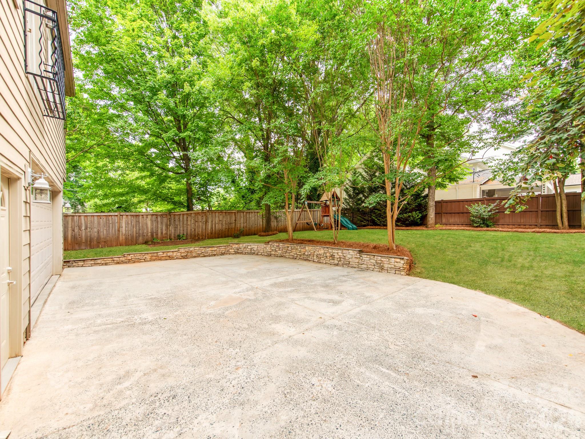 2907 Park Road — Charlotte