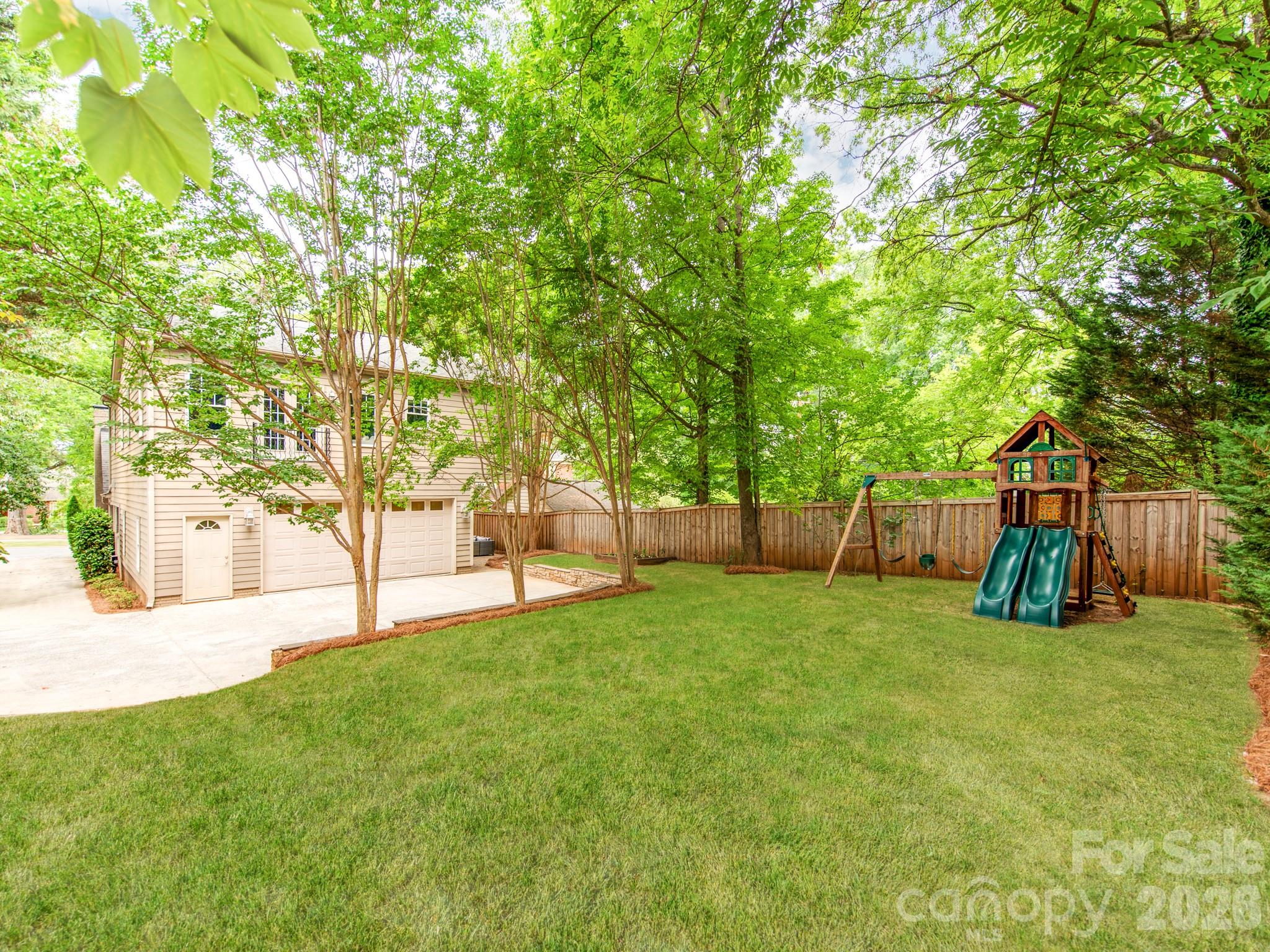 2907 Park Road — Charlotte